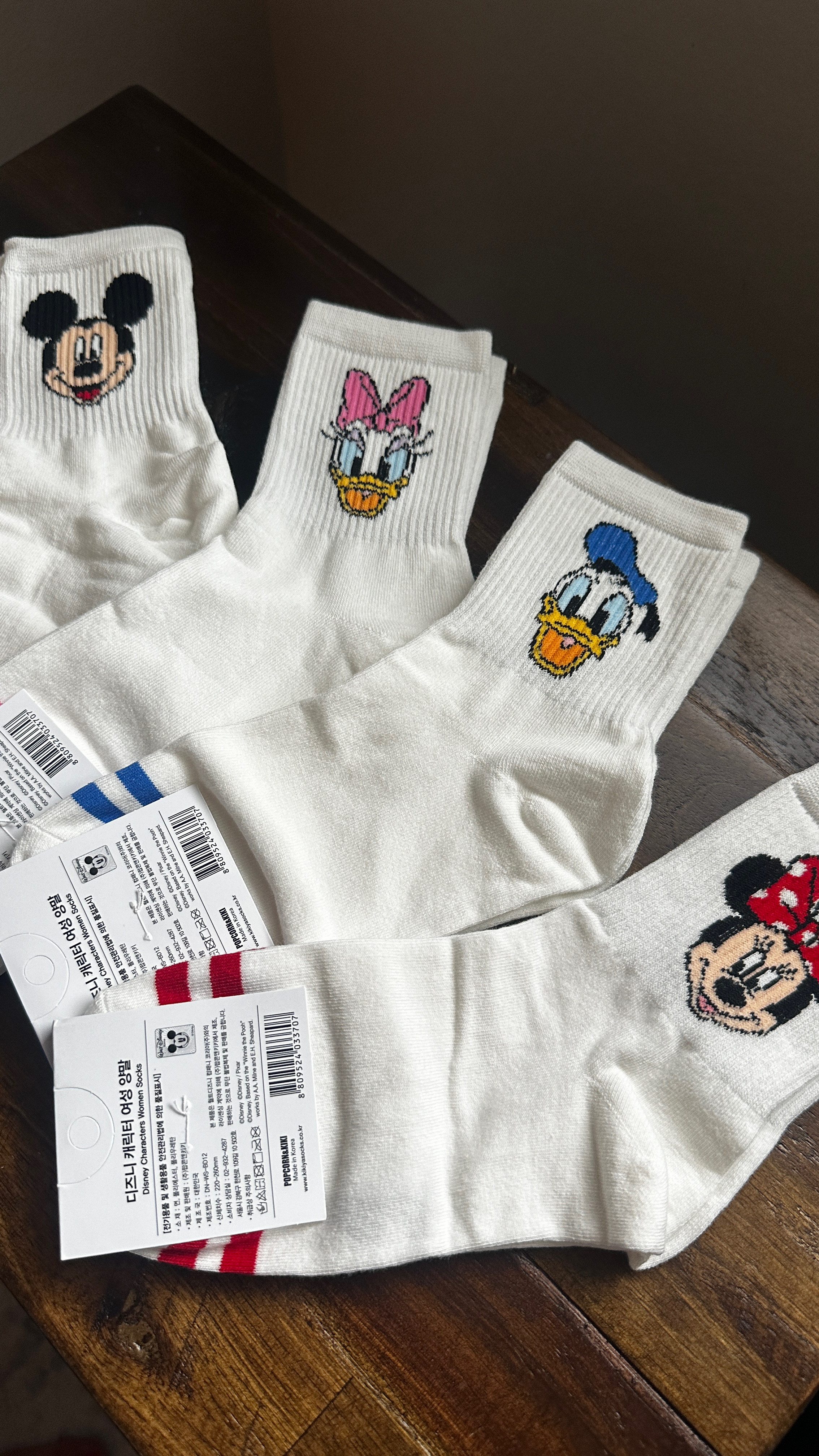 Disney Character Socks ✨🤌🏻🚢🐭👸🏼 #disneytrip #traveloutfit #disneysocks #minniesocks #mickeysocks #mickeymouse #daisy #donald #familytrip #

#LTKFindsUnder100 #LTKStyleTip #LTKTravel