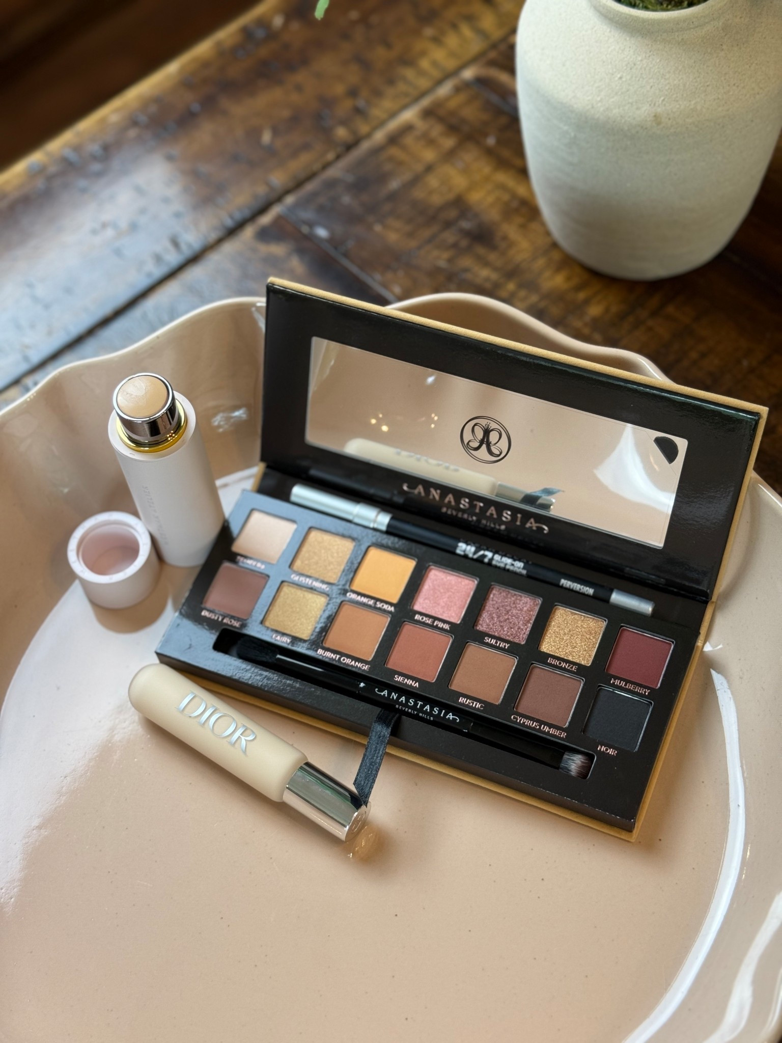 Beautiful eye pallet from Anastasia 

#LTKOver40 #LTKFindsUnder100