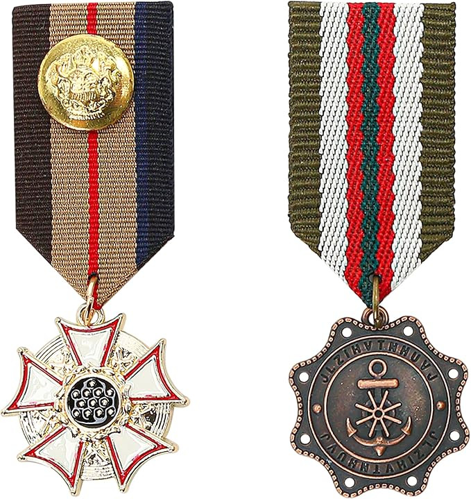 Vintage Military Officer Medals: 2pcs Retro Crown Geometric Metal Patriot Fake Medal Brooch Pins ... | Amazon (US)