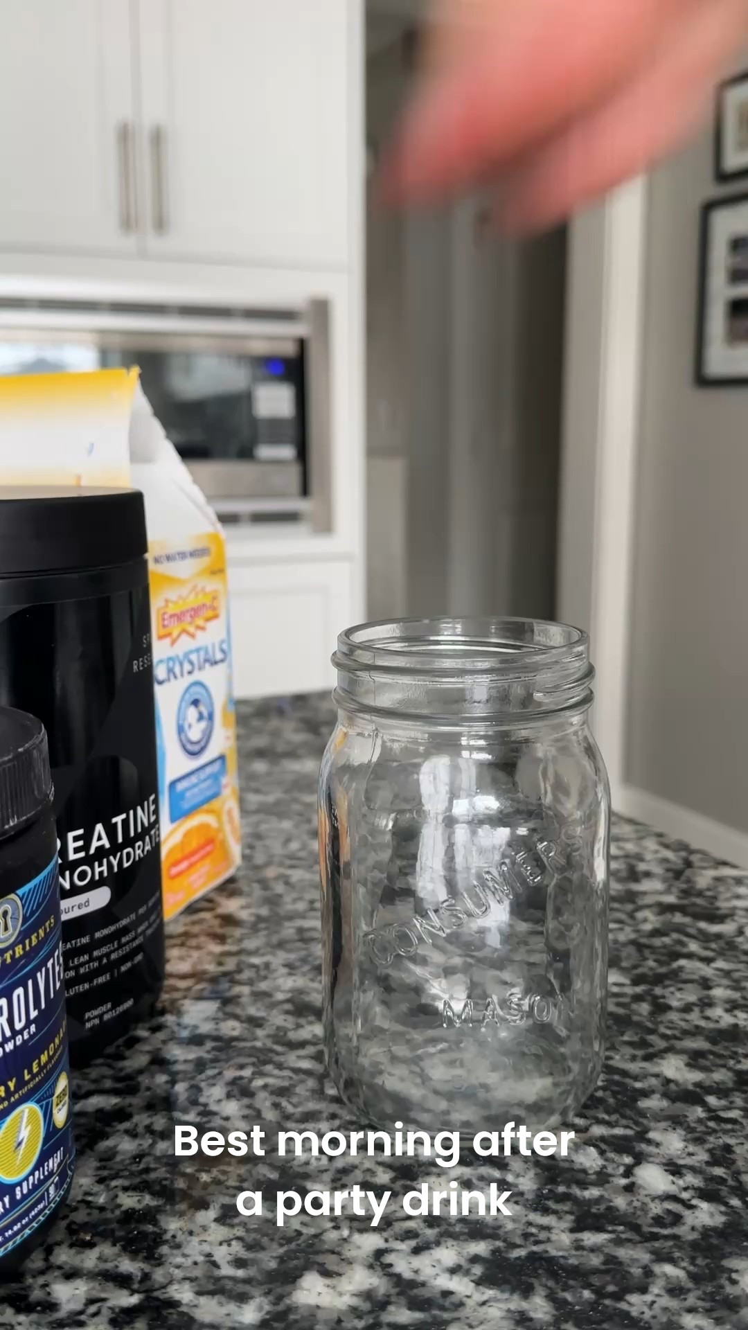 ASMR morning cocktail! I drink this every morning but it’s especially amazing the morning after a holiday party!
Creatine, electrolytes and a fizzy immune support mix!


#LTKHoliday #LTKdayinmylife #LTKOver40