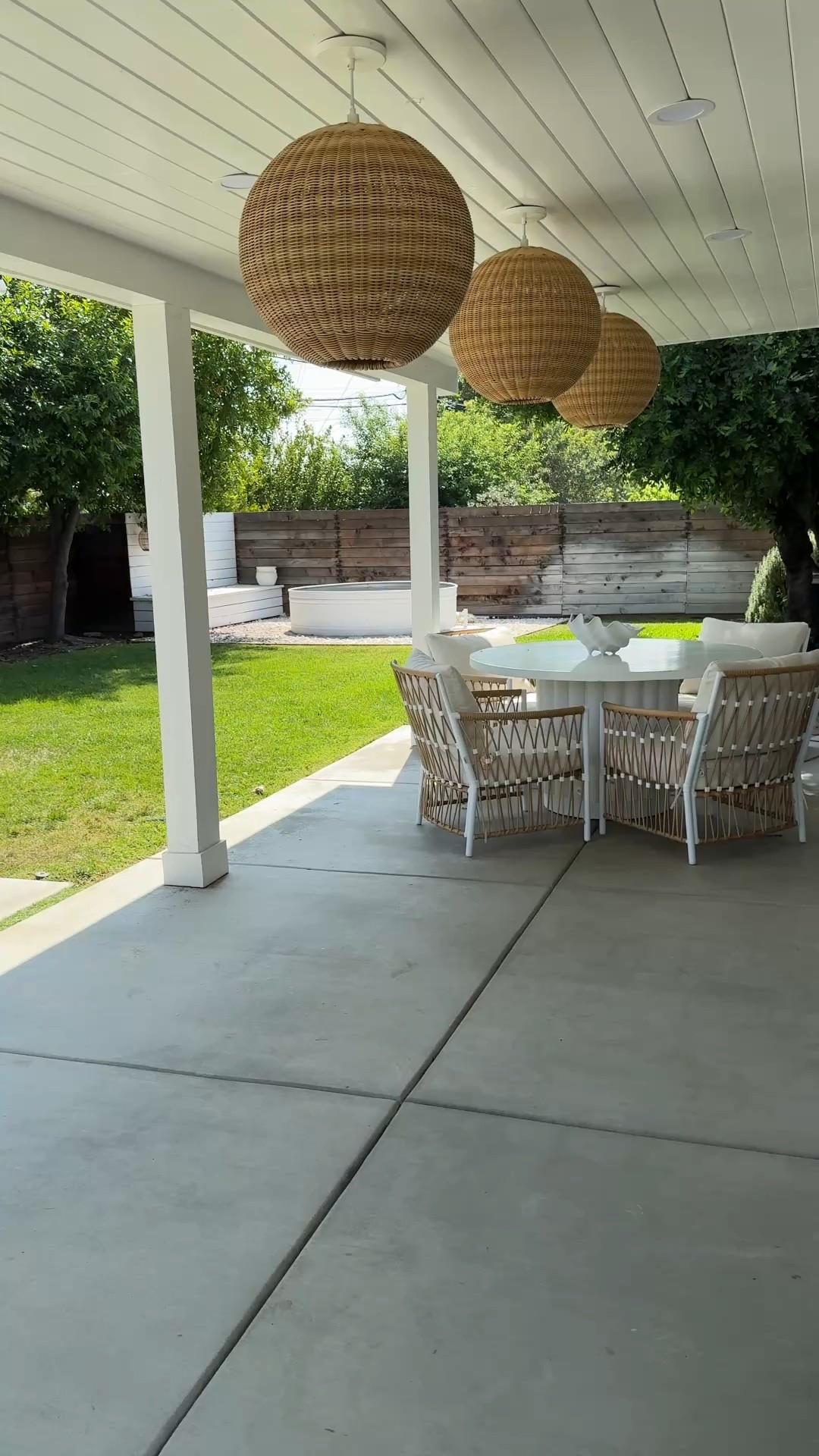 Outdoor living, outdoor chairs, outdoor dining, bean bag chairs, fire pit, lounge set 

#LTKSeasonal