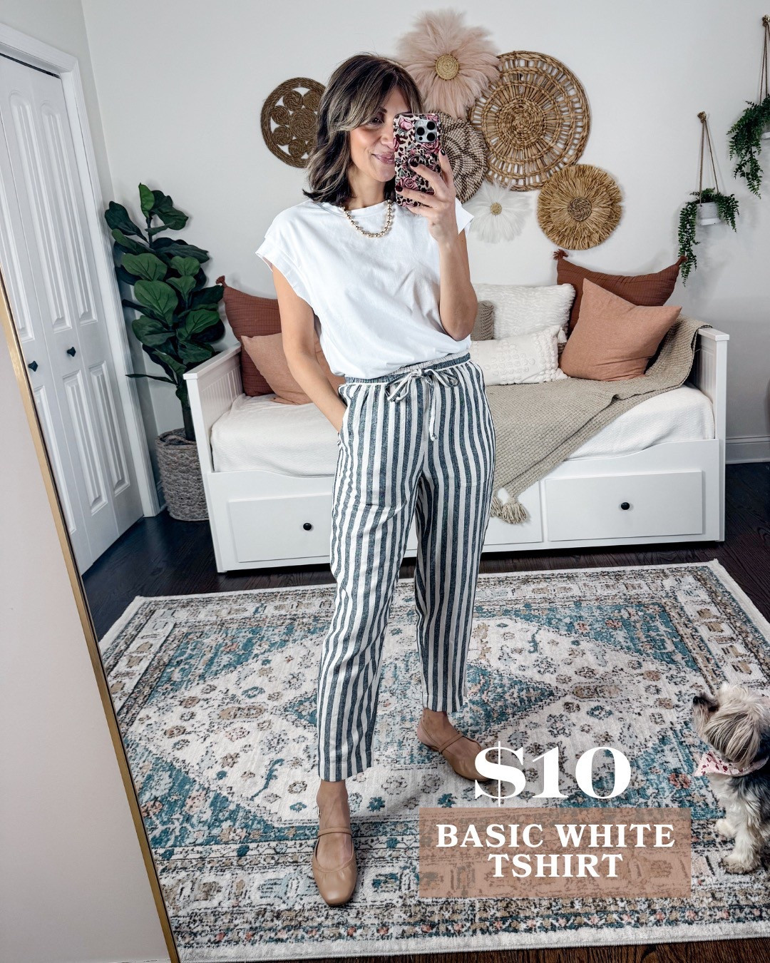 They extended tee 
Linen pants size xs


#LTKWorkwear #LTKFindsUnder50 #LTKOver40