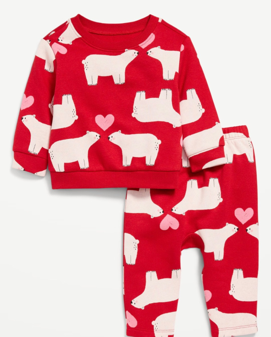 polar bear printed matching sweatshirt set. So cozy and cute 

#LTKBaby #LTKHoliday #LTKKids