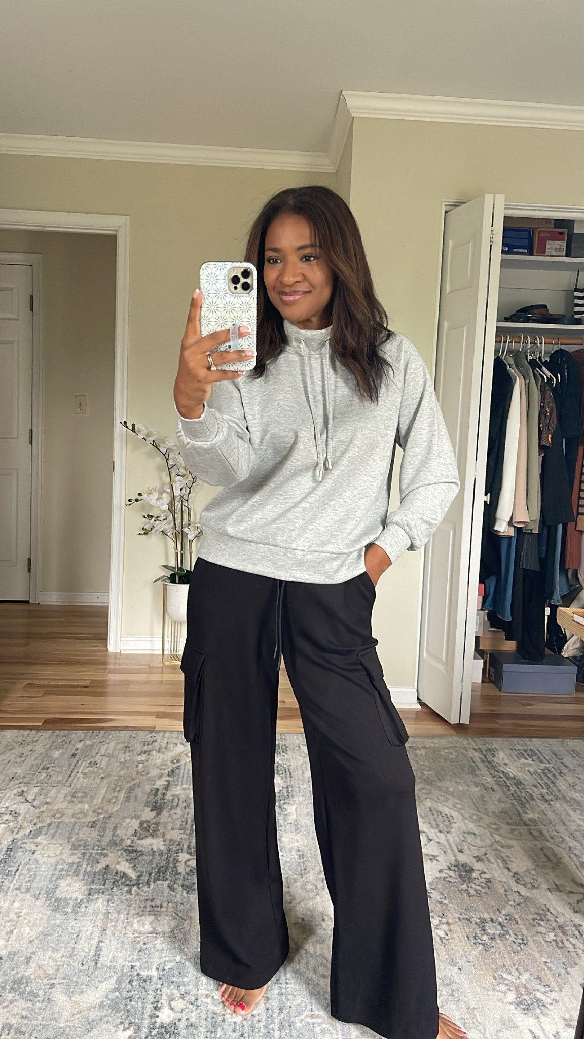 Wednesday’s comfy work from home fit! Wearing a medium in the top and small in the bottoms 

#LTKHome #LTKFindsUnder50 #LTKFindsUnder100