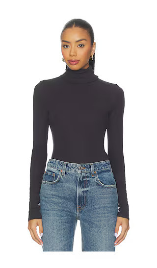 SAMSOE SAMSOE Sasonnet Long Sleeve Turtleneck in Grey. - size S | Revolve Clothing (Global)