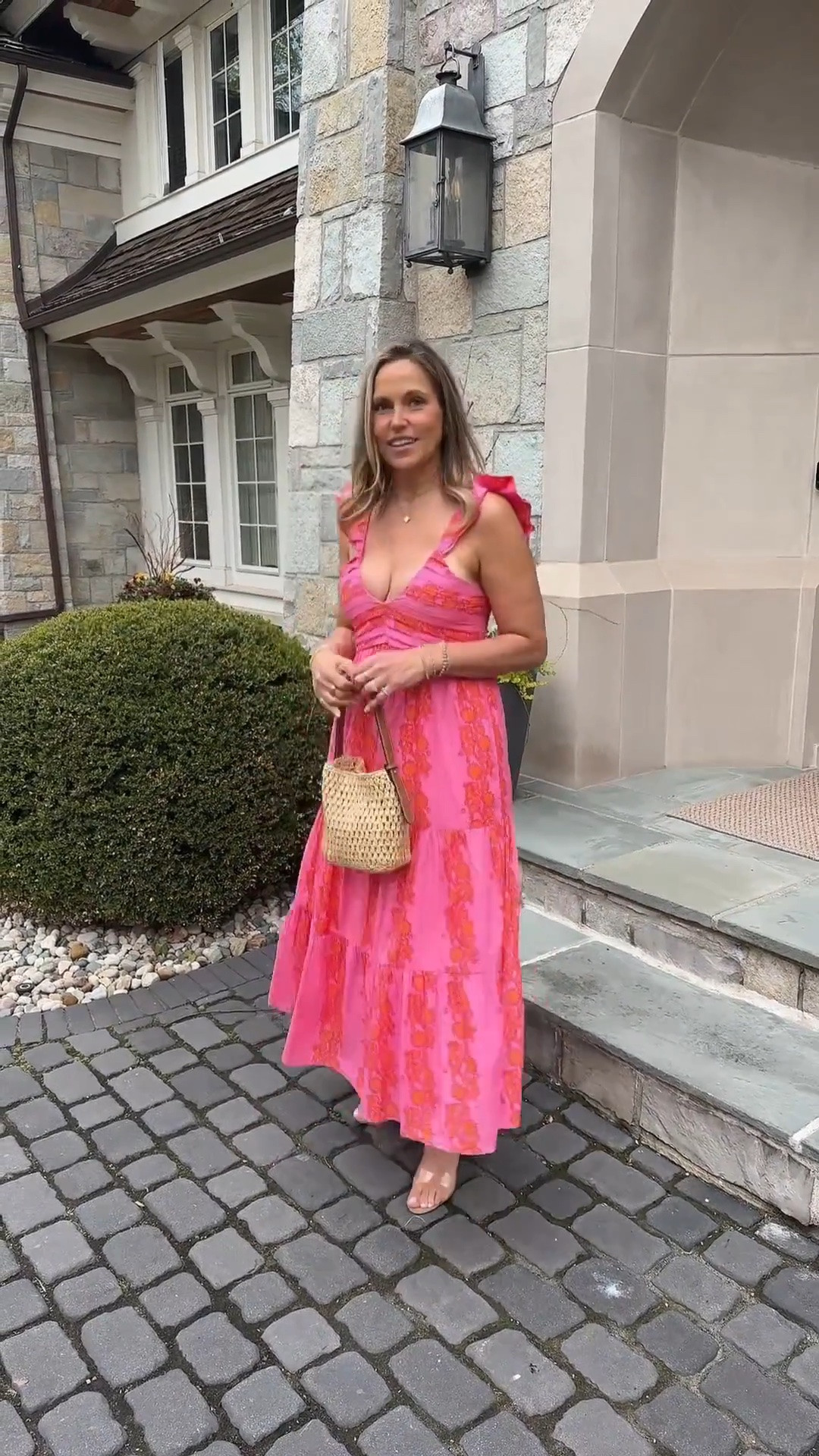 Been loving this new dress from Social Threads! Orange and pink are a match made in heaven. This dress is perfect for summer time and upcoming vacations! s

#LTKOver40 #LTKMidsize #LTKdayinmylife