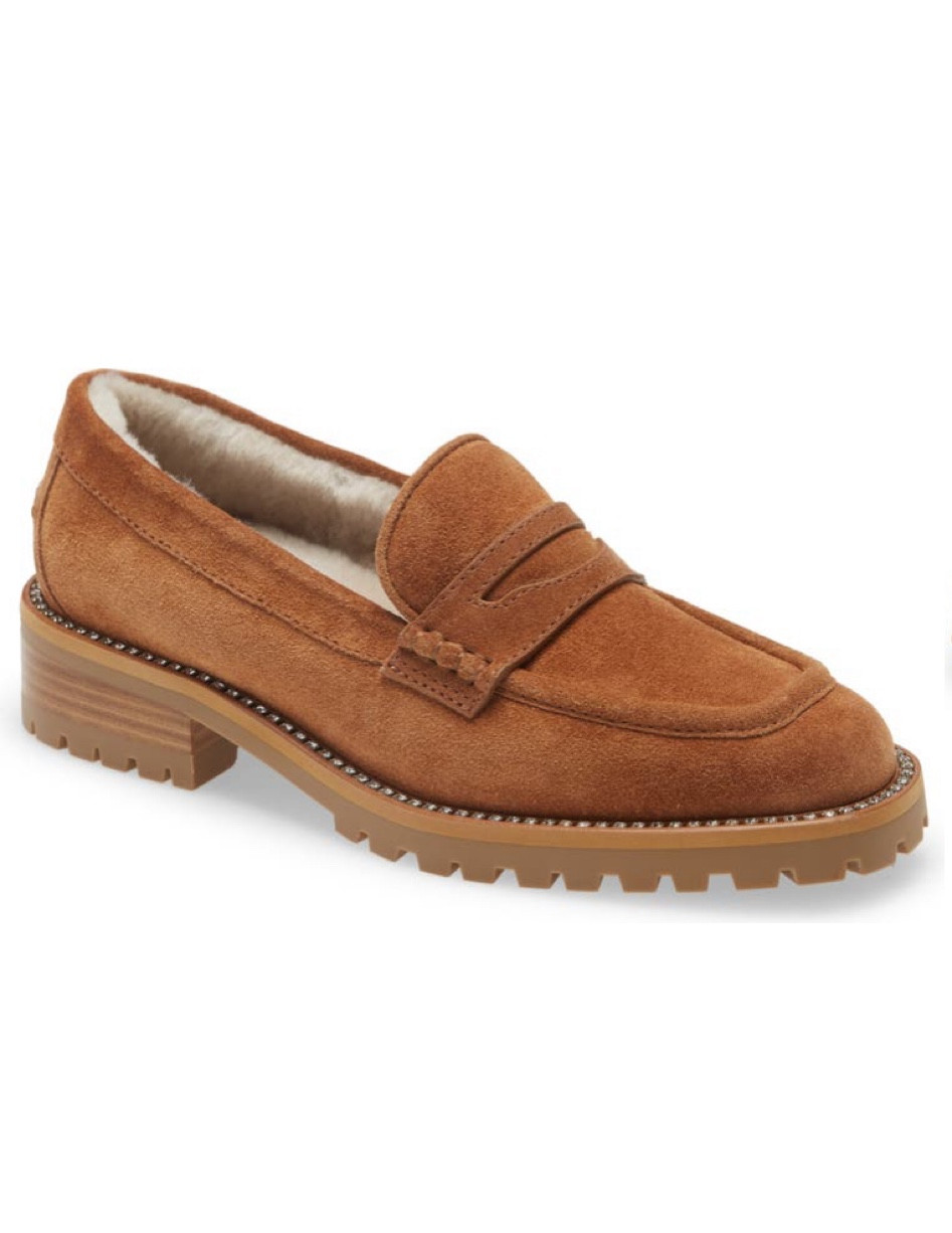 When I tell you I’m obsessed with this shoe… I ain’t lyin! It it it everyday shoe for fall and winter. 

#LTKSeasonal #LTKstyletip #LTKshoecrush