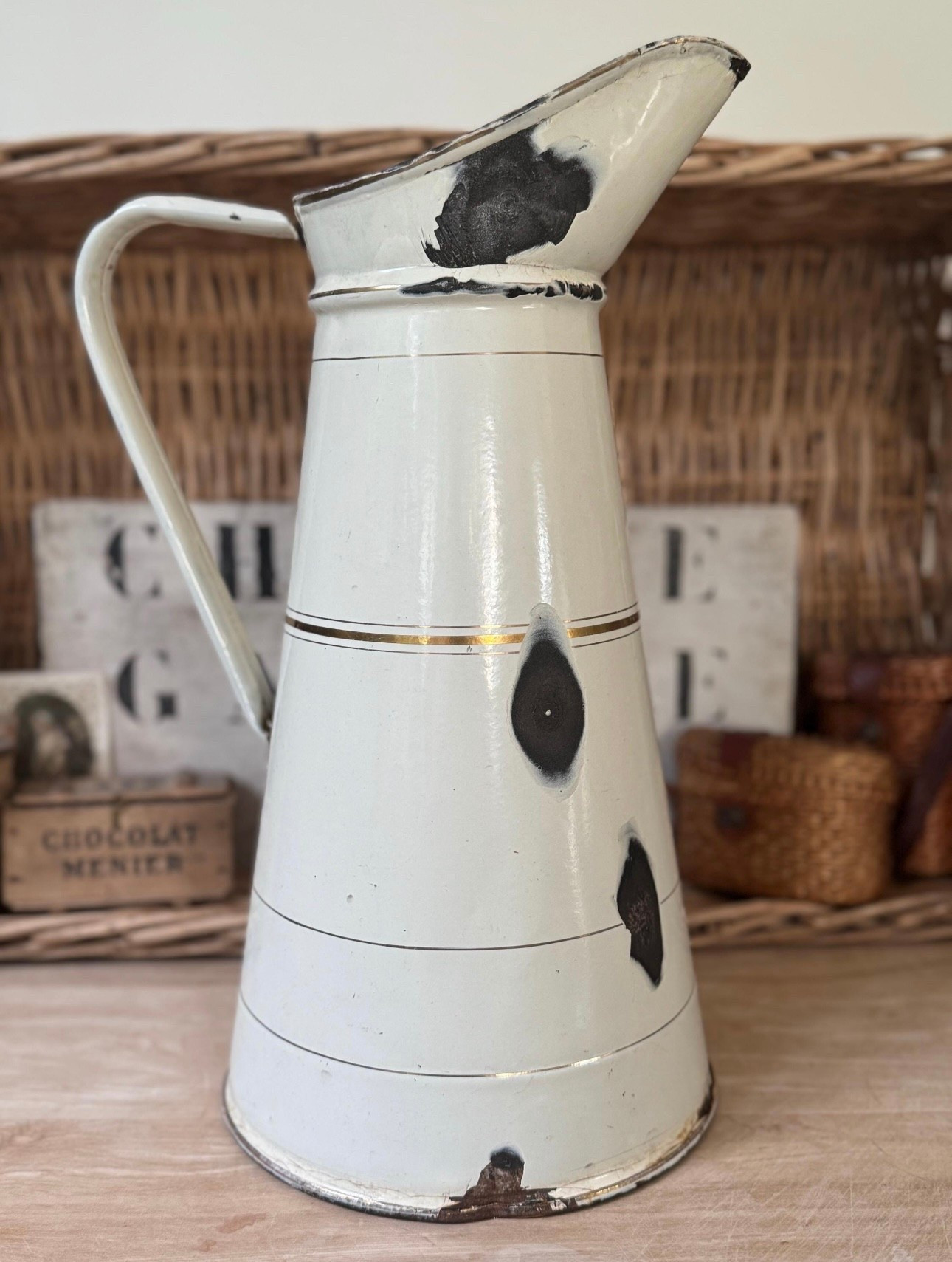 Spring on my mind 🌿 Antique French enamel pitcher/watering can—one-of-a-kind patina and the prettiest vessel for fresh stems. Only one available. 

#LTKSeasonal #LTKHome