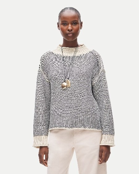 2025 Rollneck™ sweater in tweed stitch

A J.Crew icon since the '80s, refreshed for right now. Some styles just stick with you and the Rollneck™ is one of them

#LTKSeasonal #LTKootd #LTKWorkwear