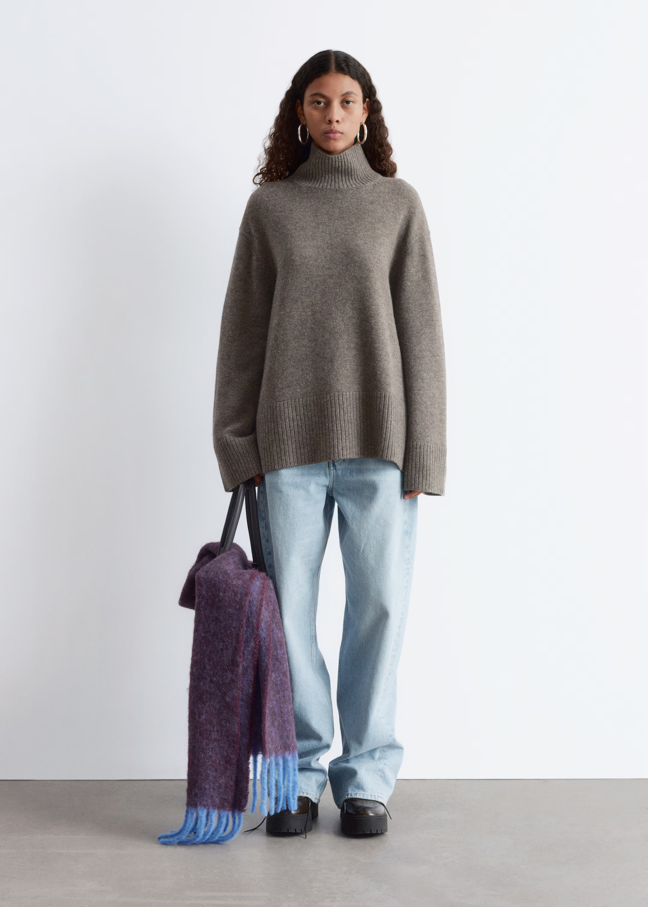 Oversized-Wollpullover mit Rollkragen | H&M (DE, AT, CH, NL, FI)