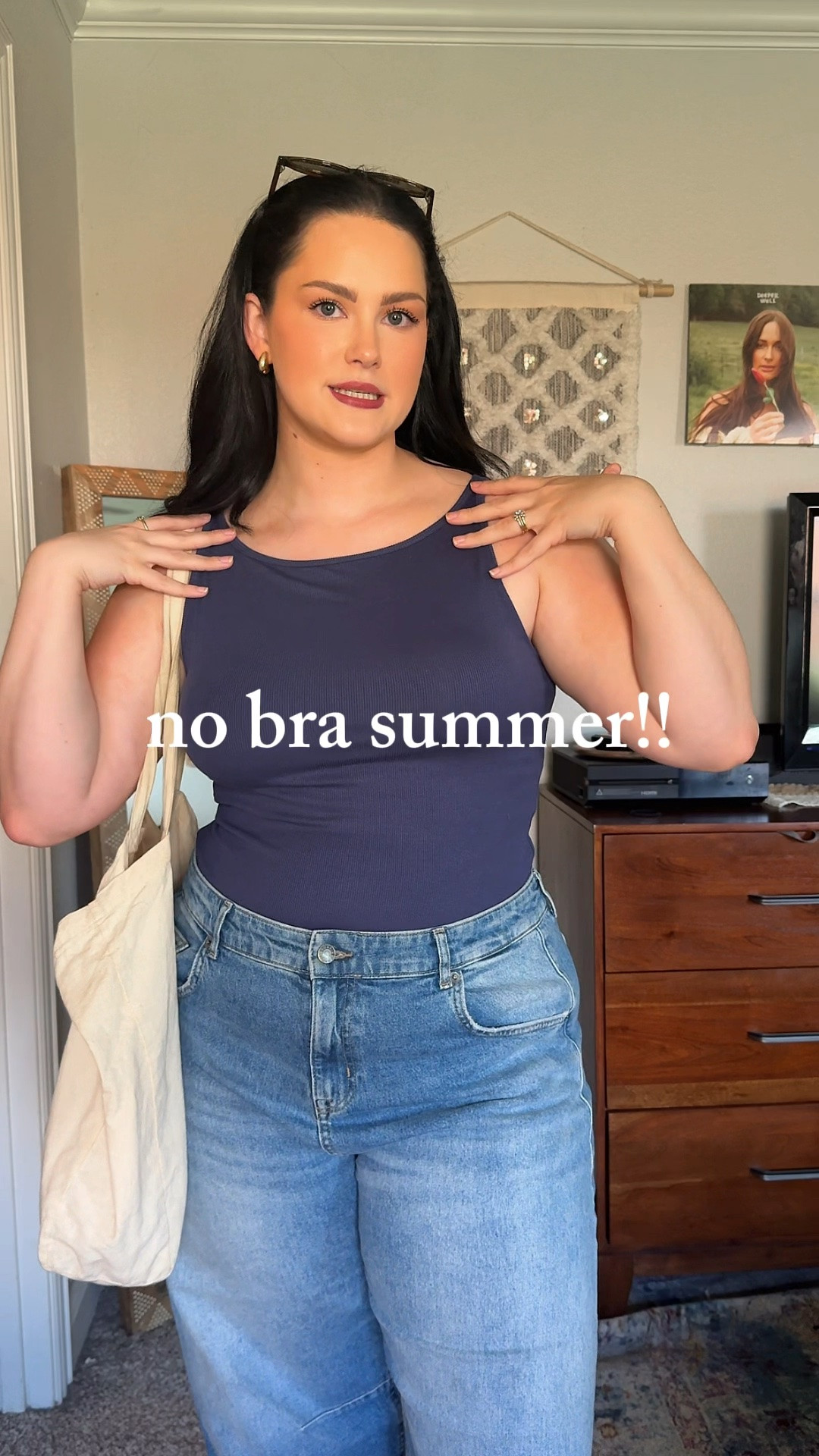 Wearing size XL in the top but I could definitely have sized down to large!currently on sale for prince day so click the blue top to get 20% off and see the other colors!

#LTKootd #LTKmomlife #LTKMidsize