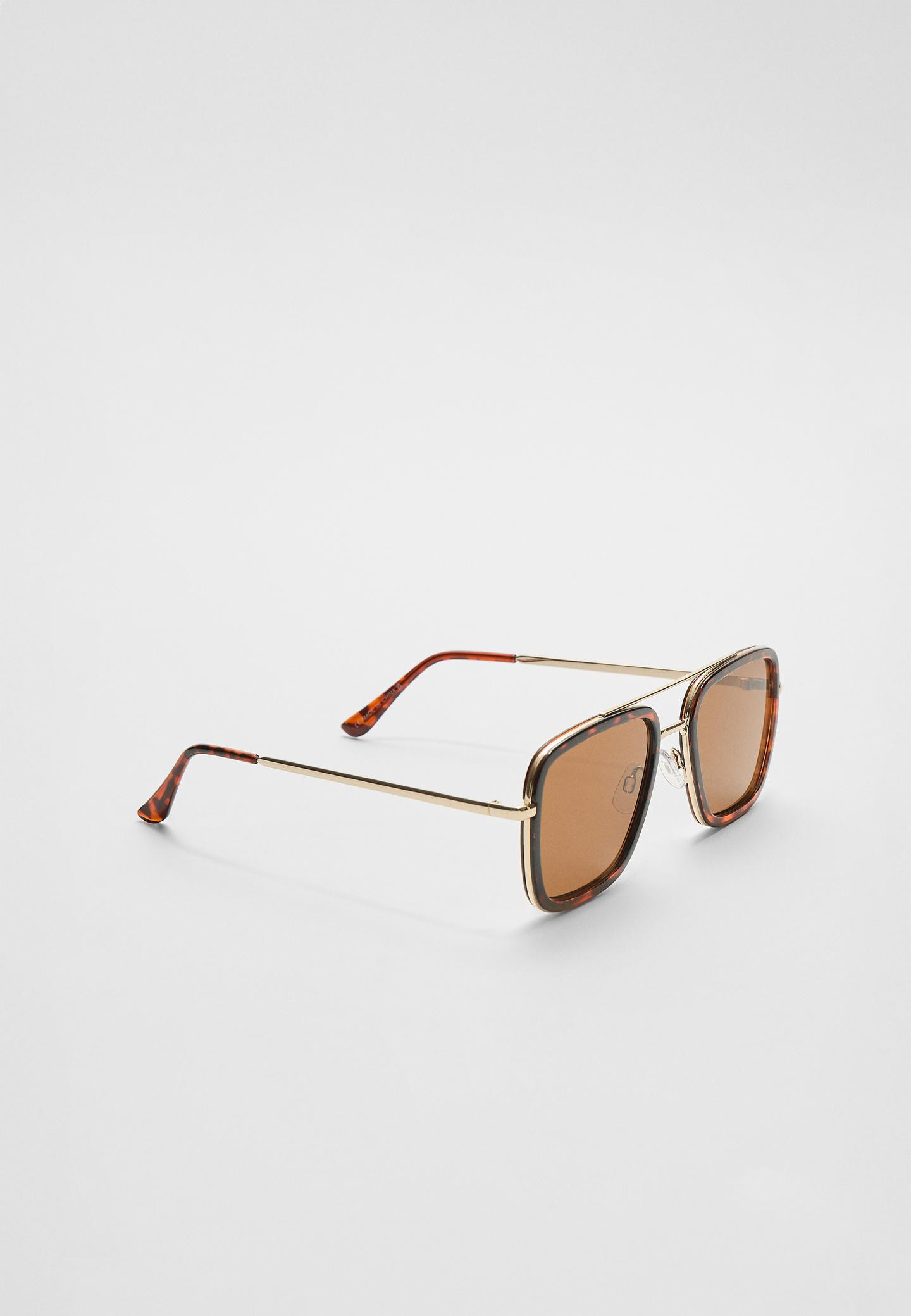 Square sunglasses | Stradivarius (UK)