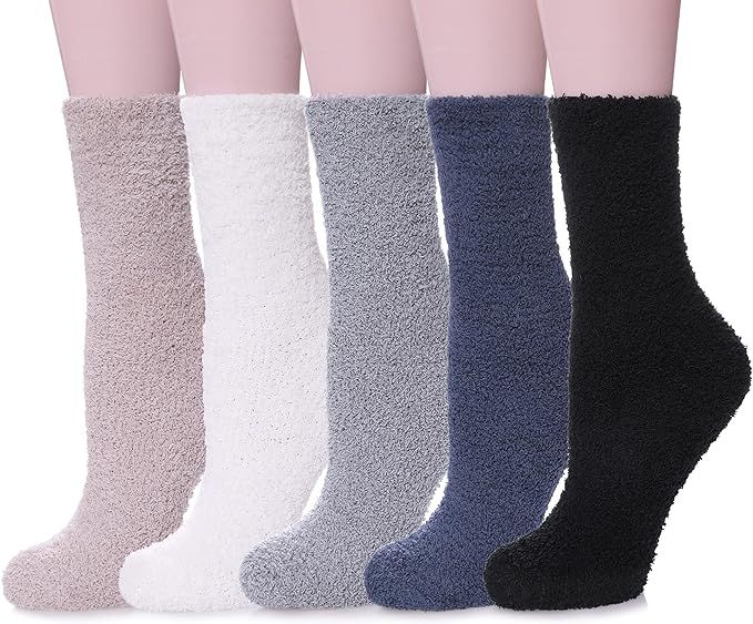 Dosoni Women Girl Fuzzy Slipper Socks-Super Soft Comfort Thick Warm Microfiber Home Socks 5 Pack | Amazon (US)
