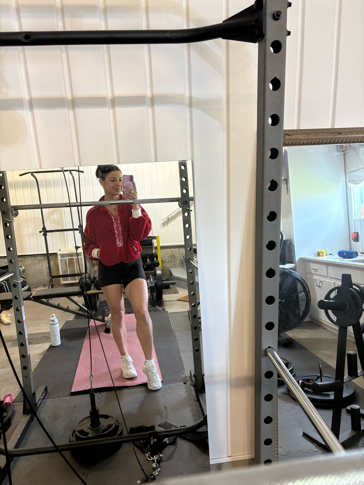 Today’s gym outfit ❤️🖤

Shorts: Gymshark
Fleece: SHEIN
Sneakers: Nike metcons

#LTKcanada #LTKfitness