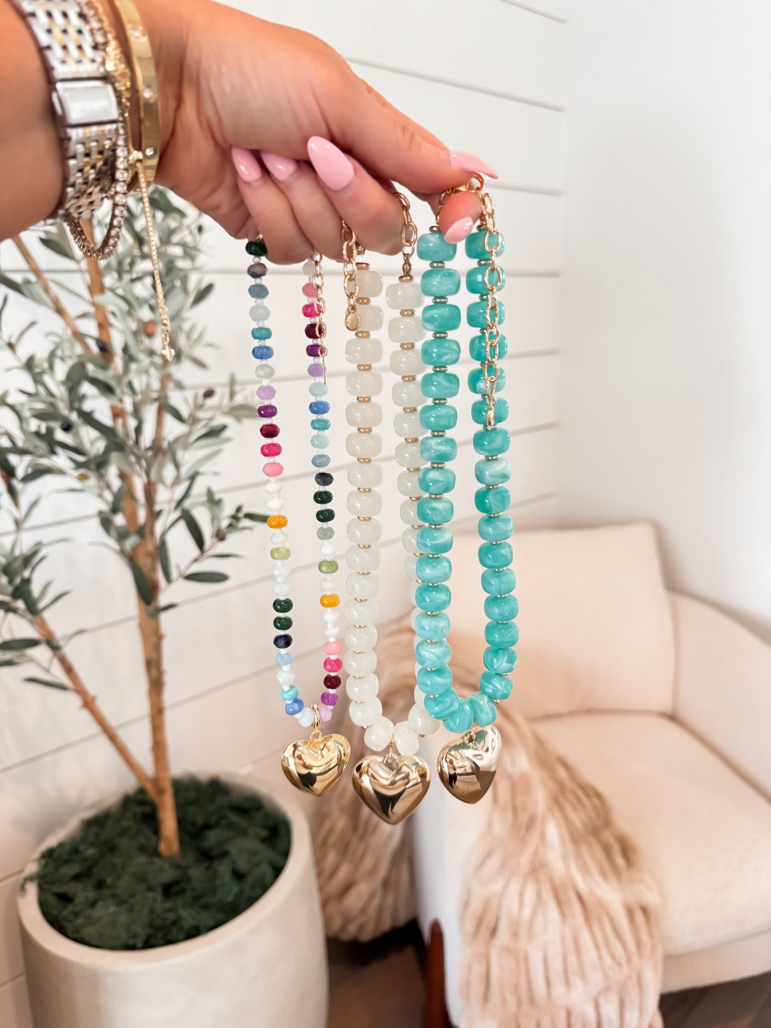 Amazon fashion Amazon finds beaded necklace spring accessories vacation accessories

#LTKspringtrends #LTKspring