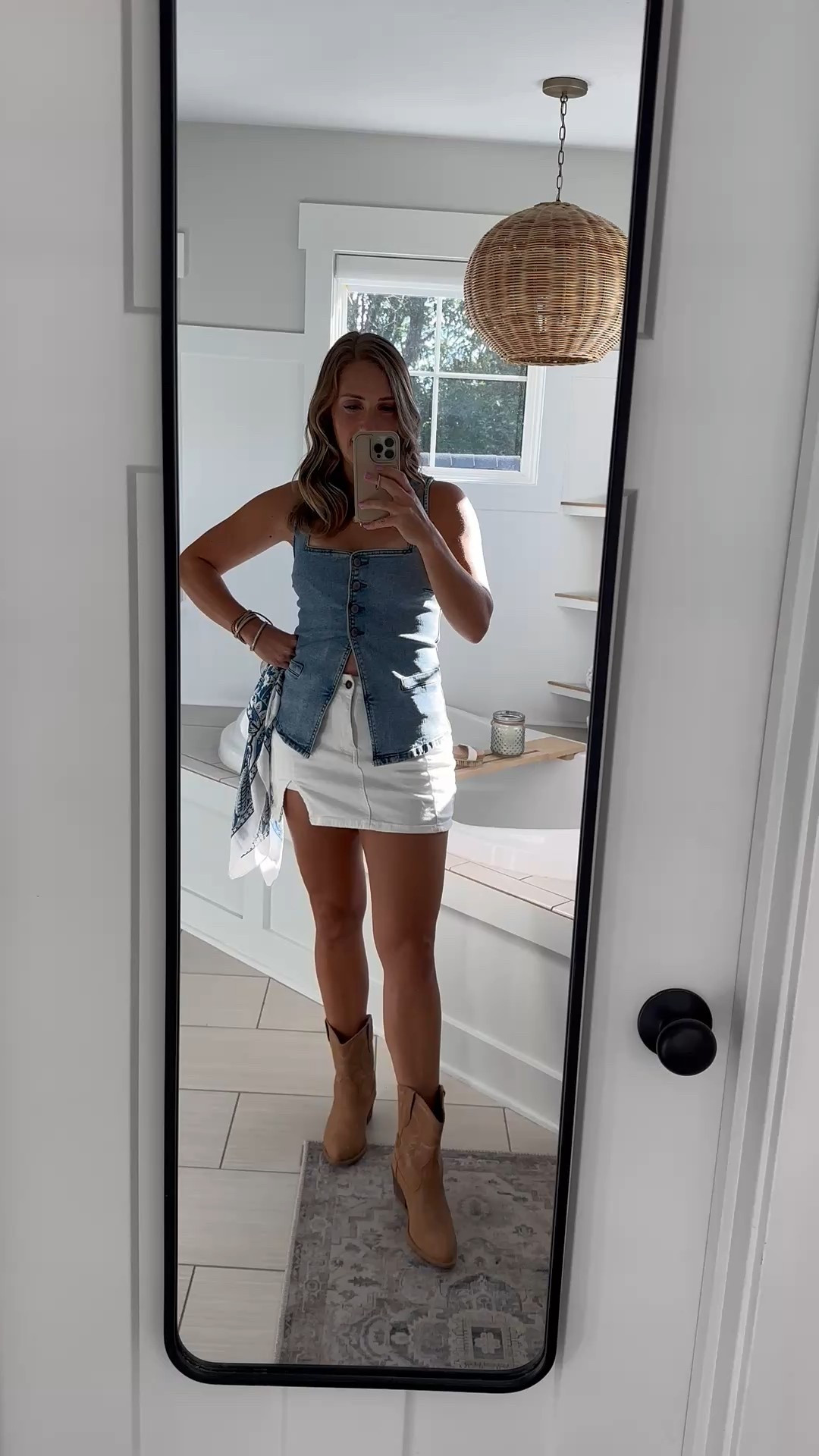 Such a fun country concert look 🎶 
Jean vest - xsmall
White skort - small
Boots - tts

#LTKFindsUnder50 #LTKParties