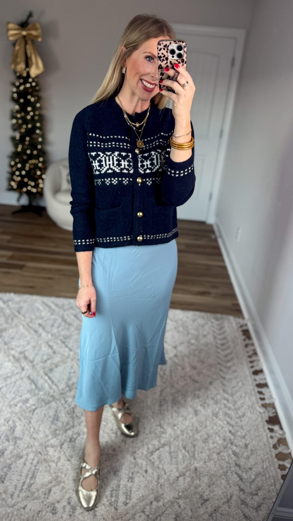 Weekend Walmart Wins Try-On
Fair isle cardigan- small
Satin slip midi skirt- smalll

#LTKFindsUnder50 #LTKHoliday