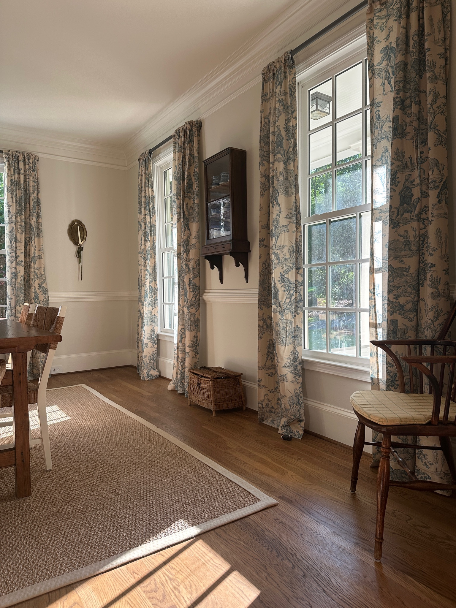 My dining room curtains are on sale during the Amazon prime day deals!!! 

Sale alert, toile curtain, sale alert 🚨, home decor, Nancy Meyers, Nancy Meyers aesthetic 

#LTKhome #LTKsalealert #LTKfindsunder100