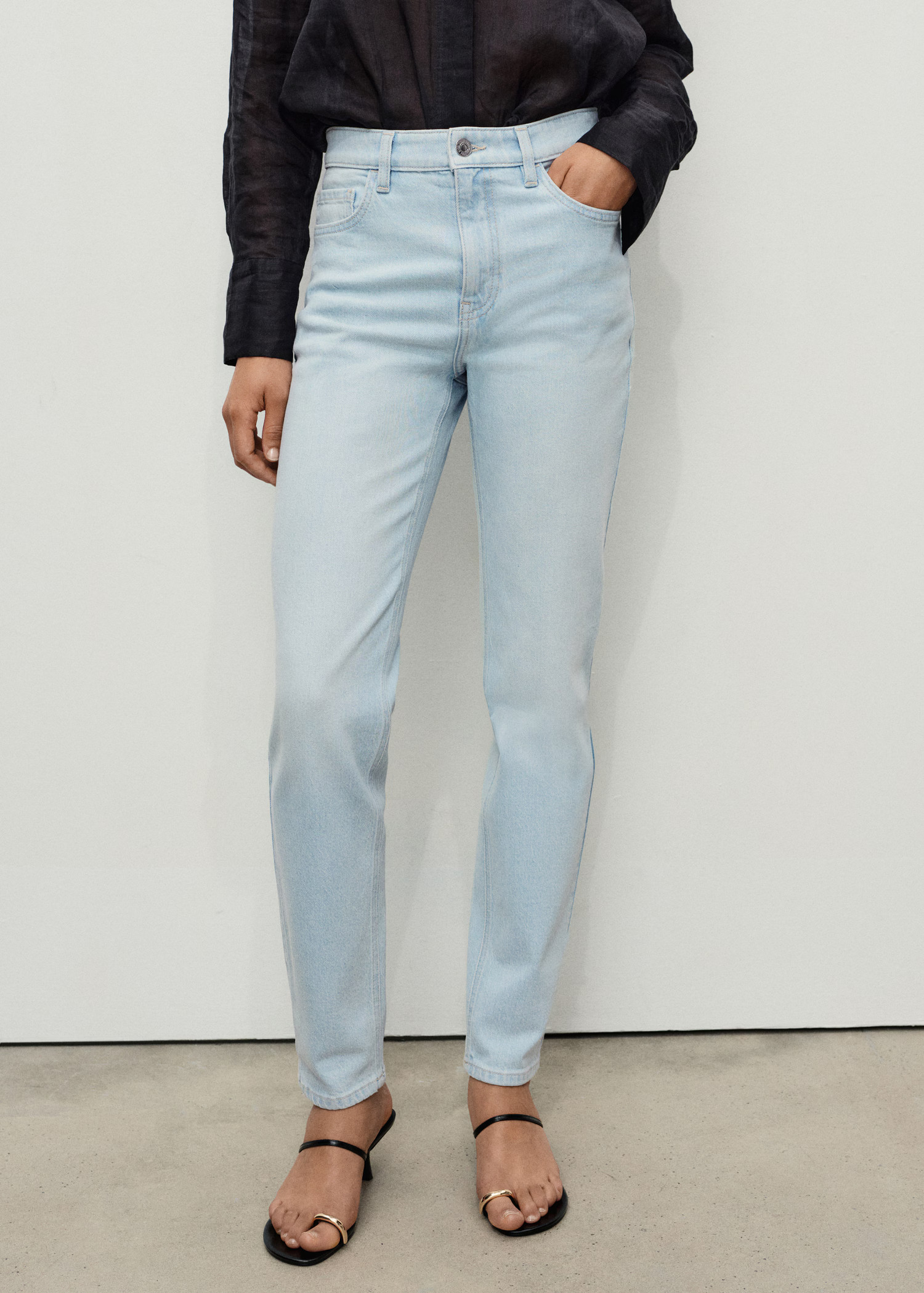 Newmom comfort high-rise jeans - Women | MANGO United Kingdom | MANGO (UK)