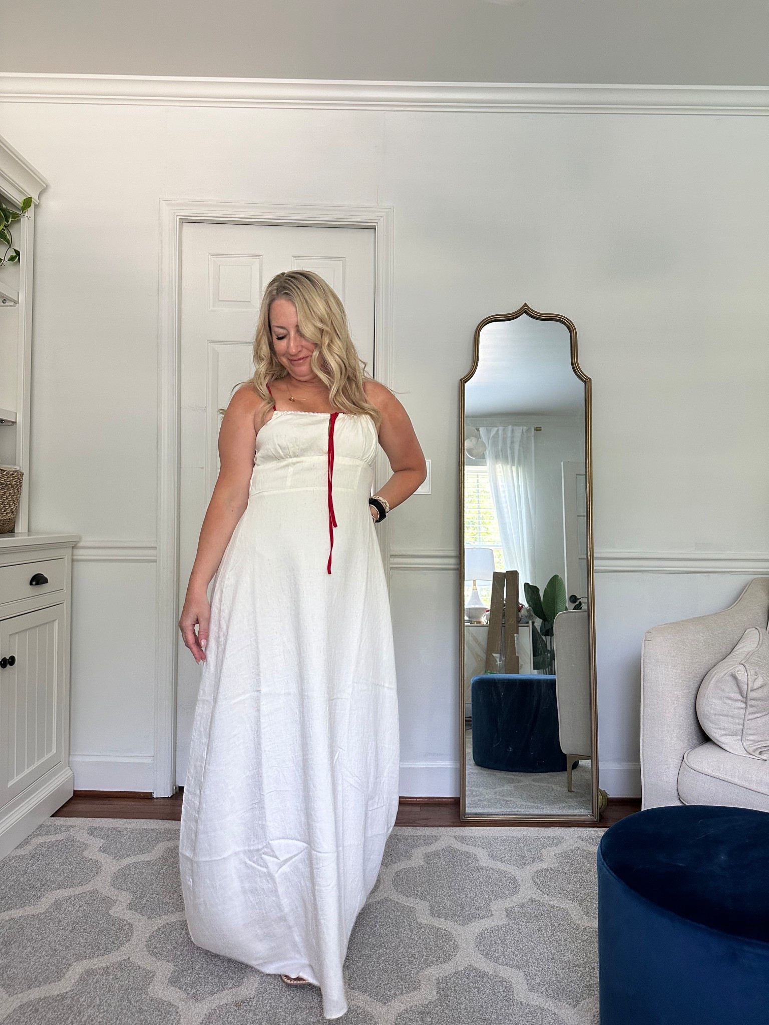 White Maxi dress with red straps.
Summer white dress
Petal and pump
Petite friendly 
4th of July outfit
Bbq style
Pictures


#LTKPetite #LTKStyleTip #LTKSeasonal