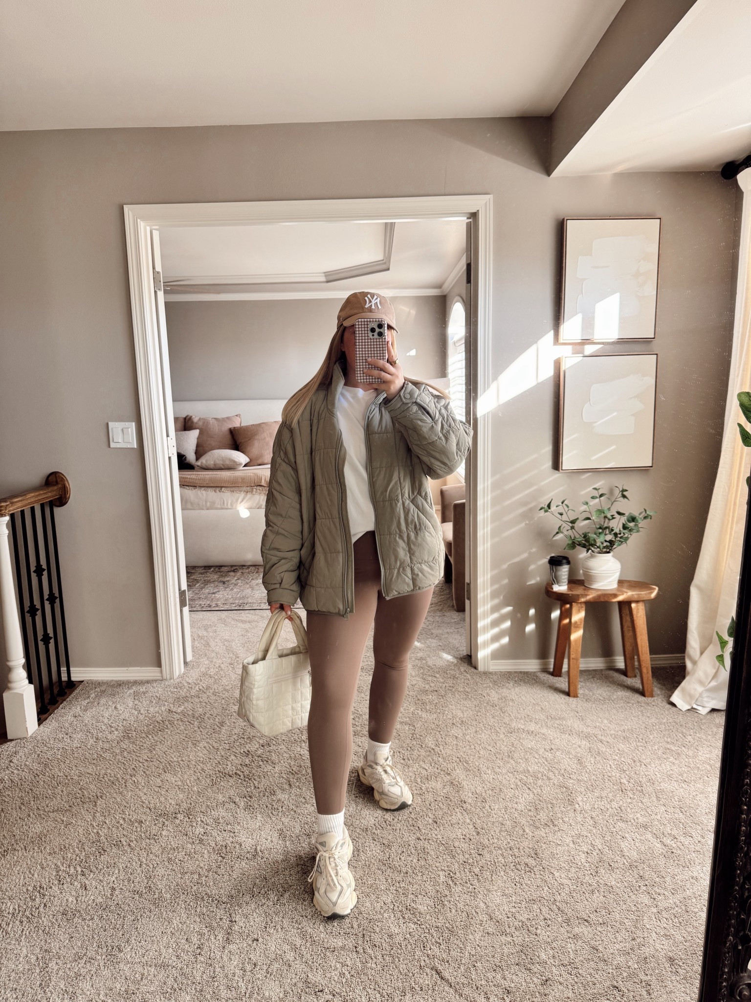 Midsize School Drop Off OOTD 👟☕️👜🍂 Wearing a size Large jacket! Size 10/12 | Large | 5’4"

#LTKMidsize #LTKStyleTip #LTKFindsUnder100