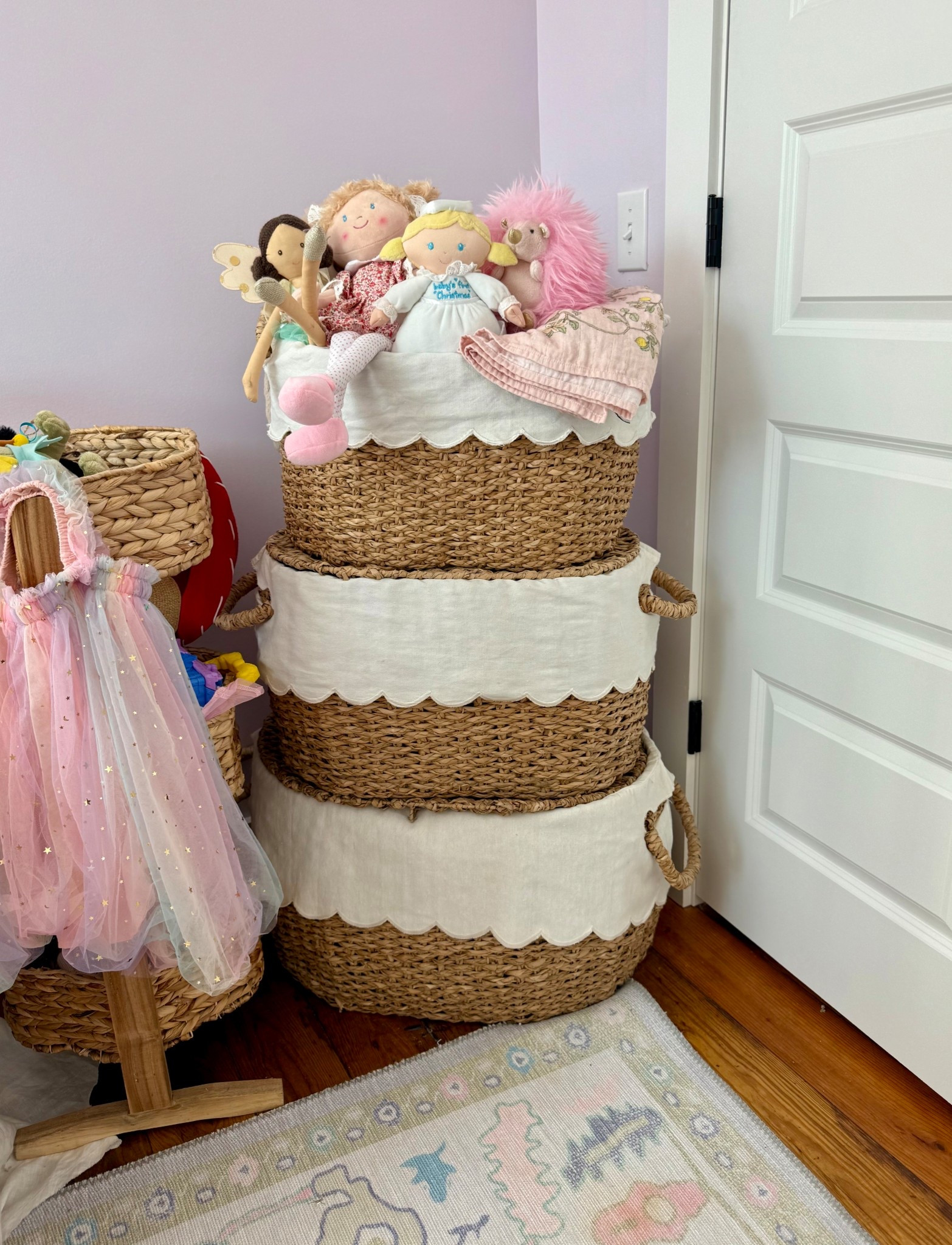 My favorite scalloped nesting baskets are $120 off right now!!!

#LTKCyberWeek