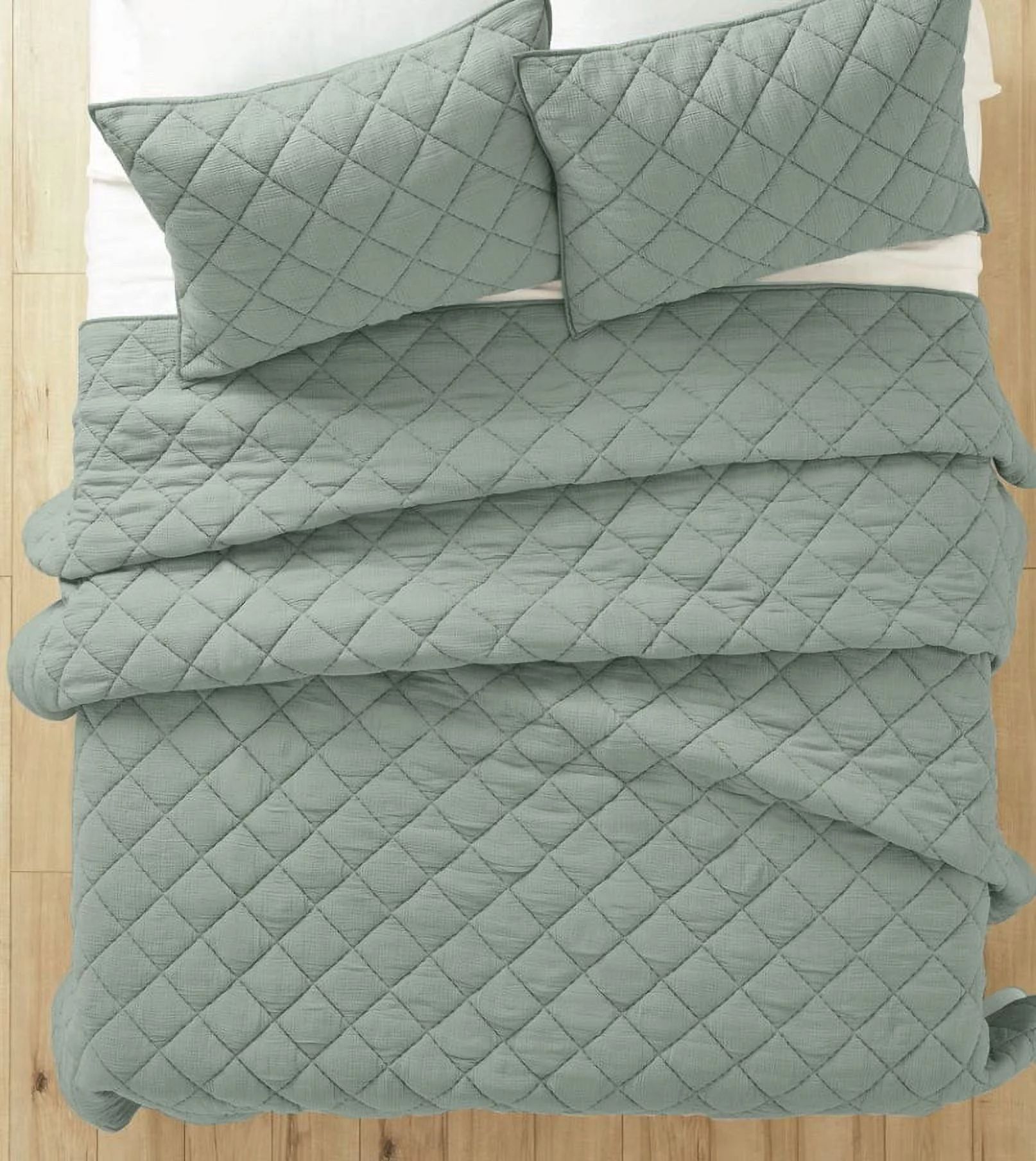 Better Homes & Gardens Sage Green Diamond Gauze Quilt, King | Walmart (US)