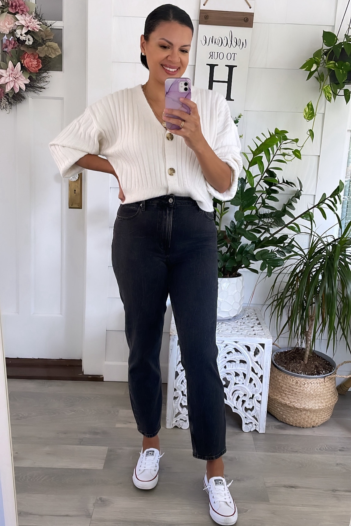 Abercrombie mom jeans 25% off

#LTKmidsize #LTKstyletip #LTKsalealert