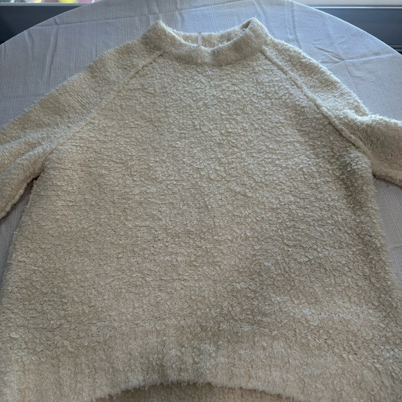 Free People Cream Textured Sweater | Poshmark