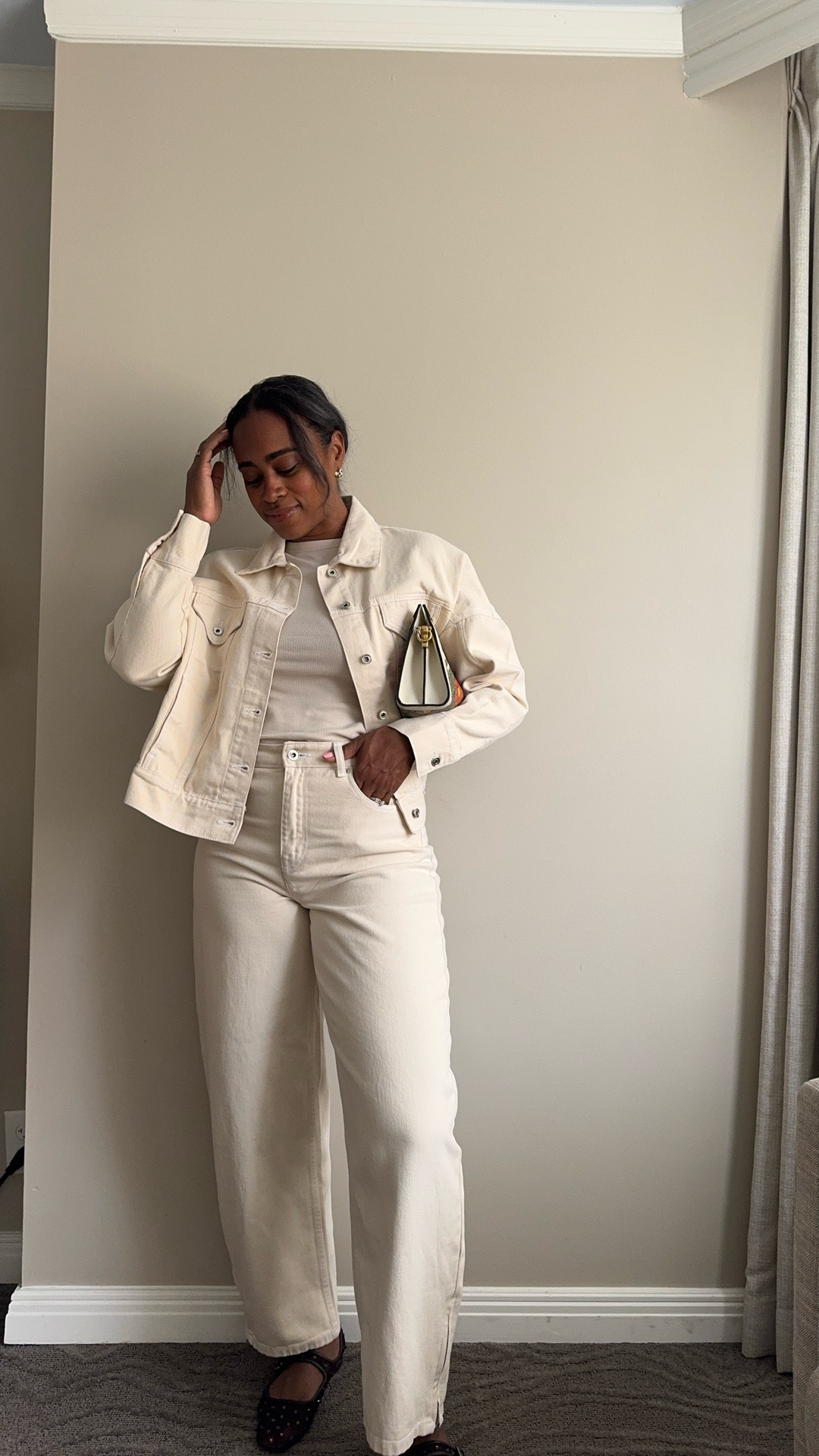 Headed home from a much needed night away with hubby. This denim set us under $100 and so good! 🙌🏾

#LTKootd