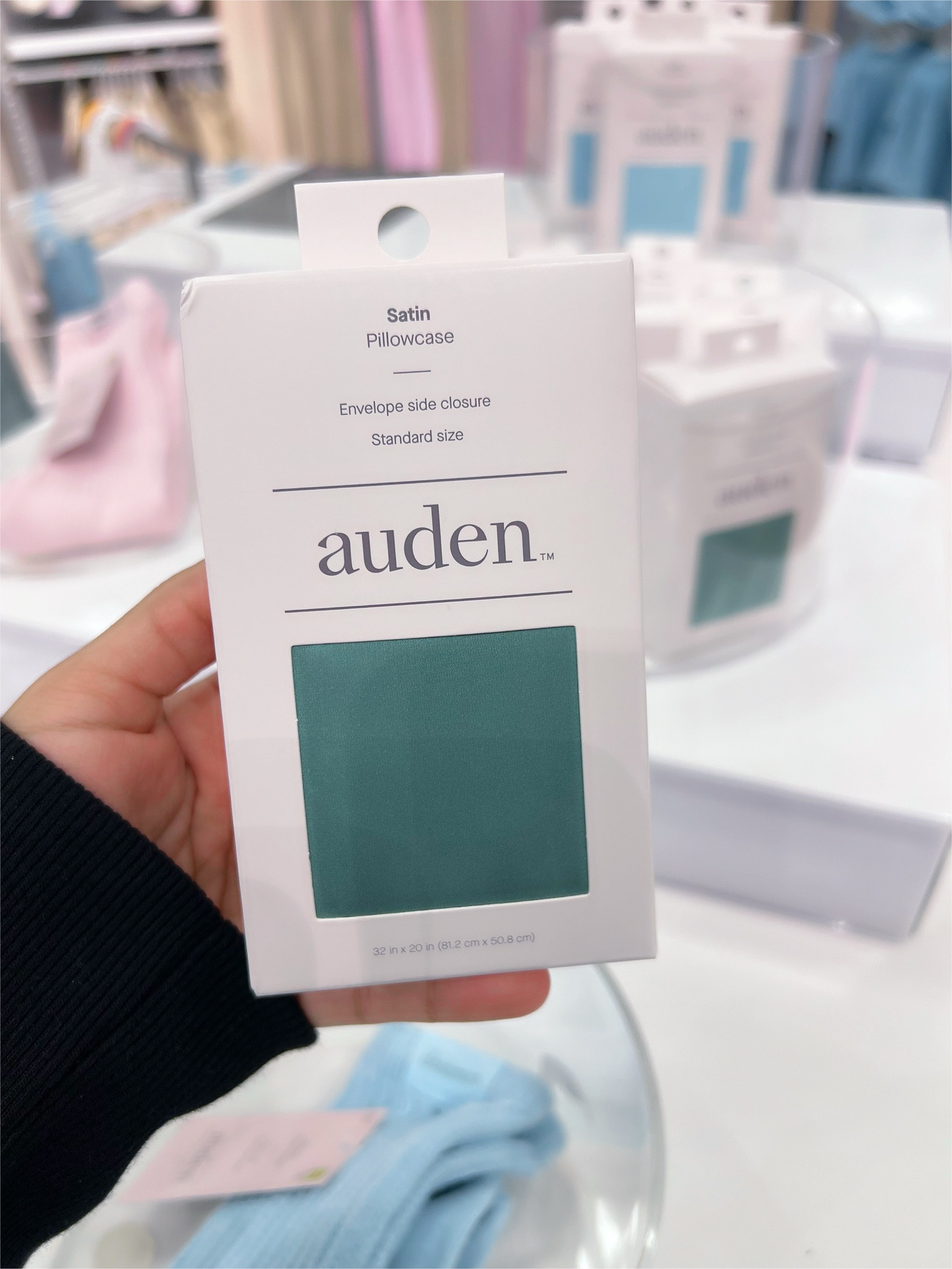 Satin 400 Thread Count PillowCase 

#target #bedding #satin #selfcare #targetfinds 

#LTKStyleTip #LTKFindsUnder50 #LTKGiftGuide