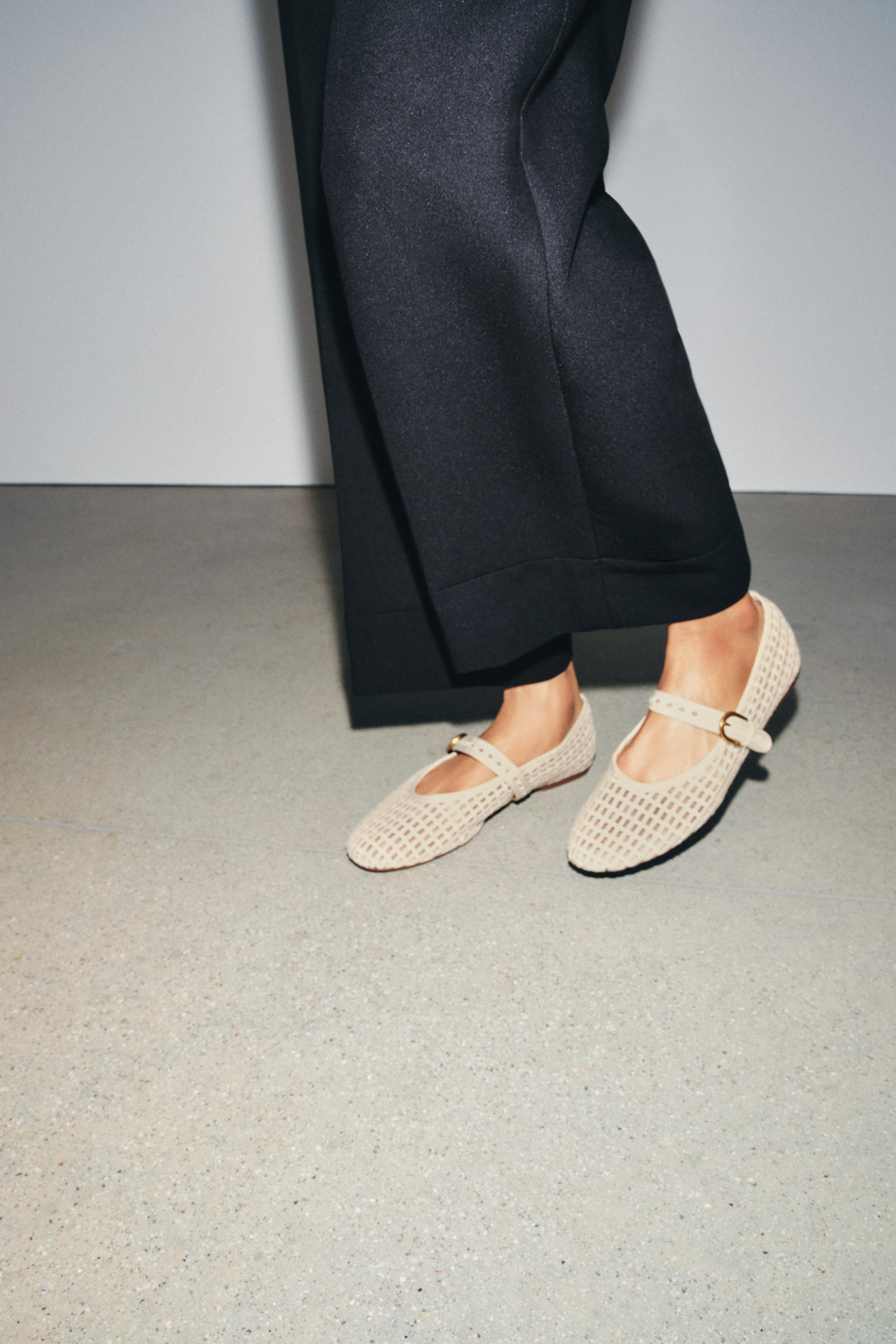 CROCHET EFFECT BALLET FLATS | Zara US