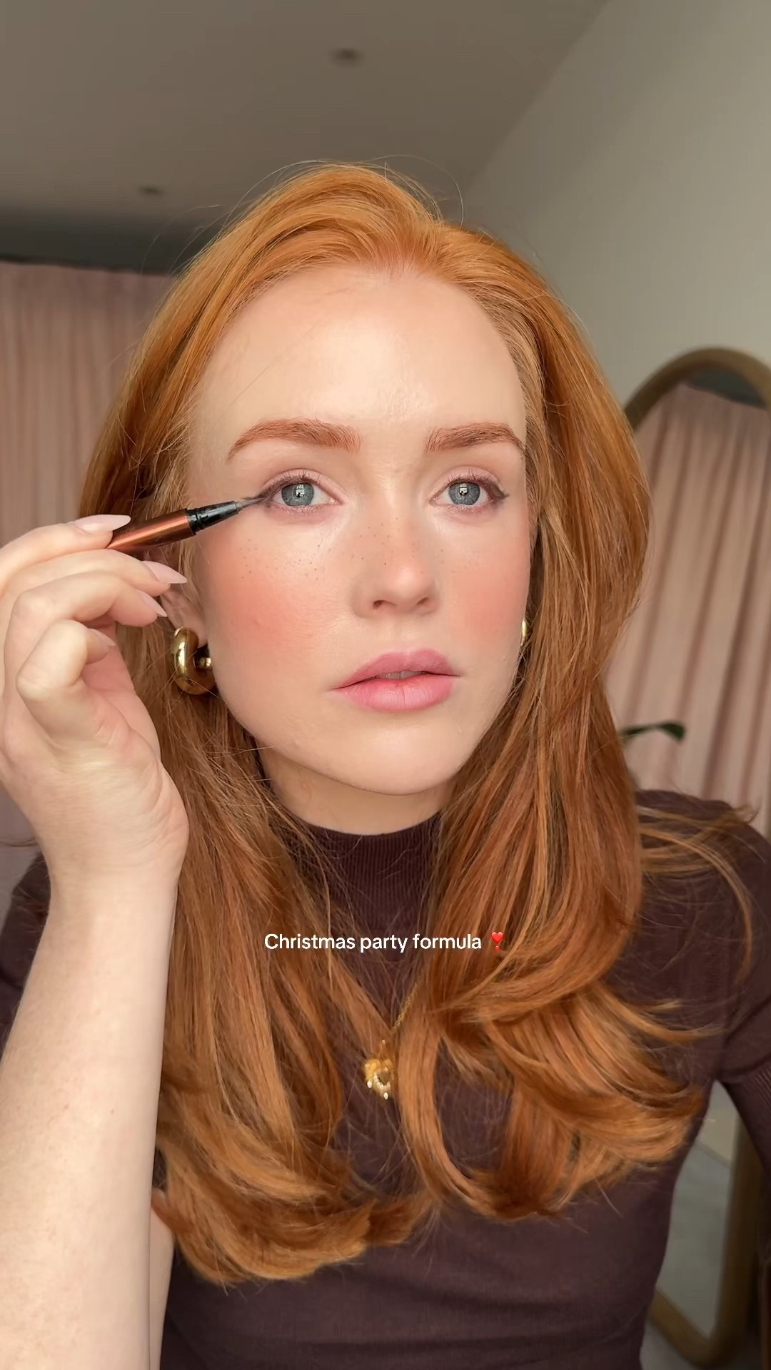 Lipstick in shade shy & liner in shade Cork! 
Foundation I mix shades Siberia and Oslo x