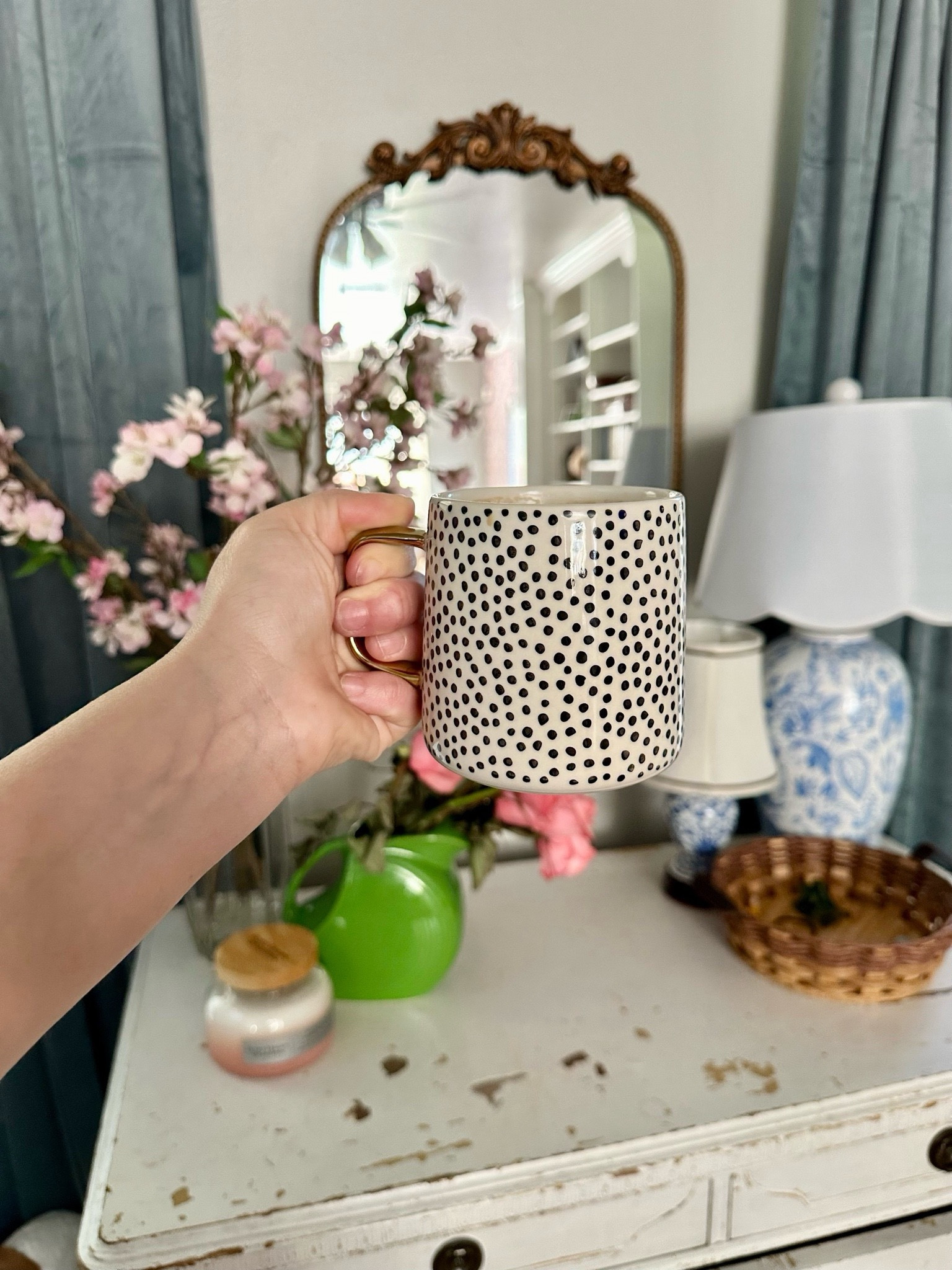 My Morning Coffee Mug!! 

kitchen finds - home finds - coffee cup - coffee mug - cute cup 

#LTKFindsUnder50 #LTKFamily #LTKHome