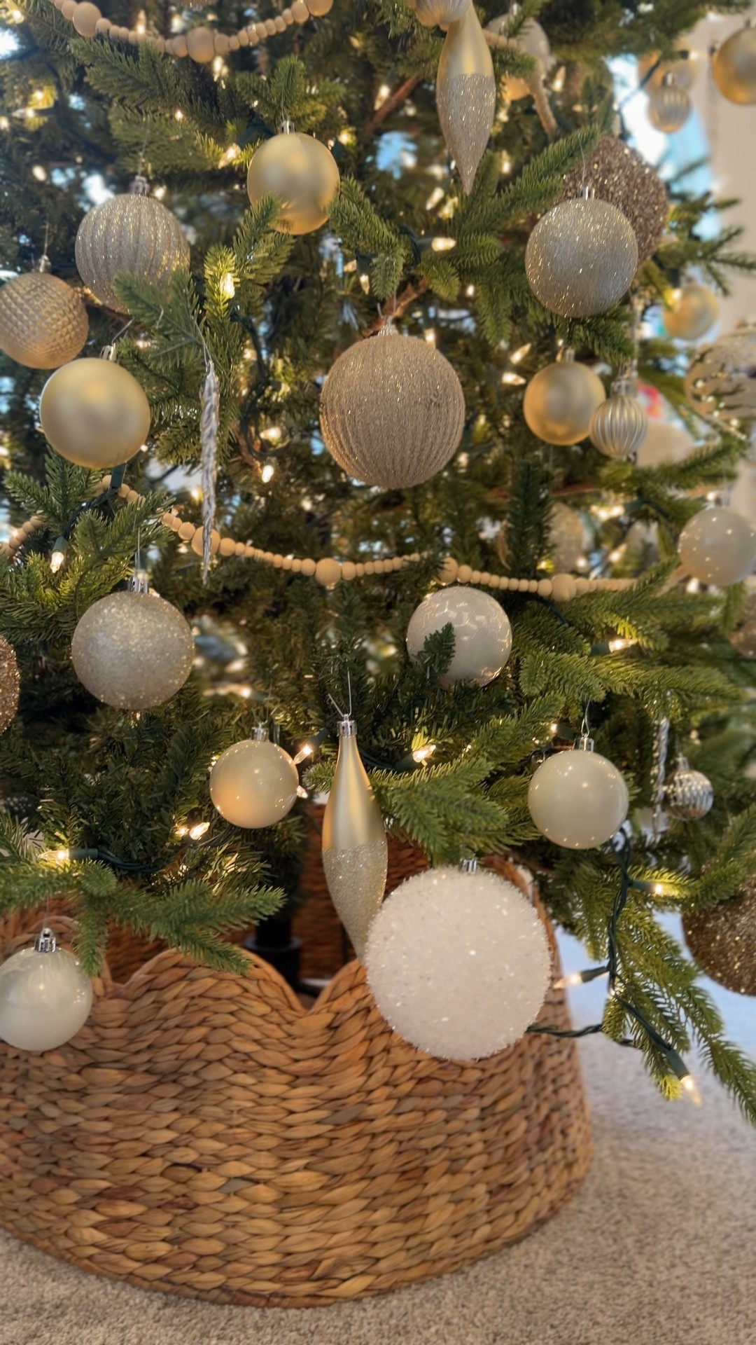 Target holiday decor! Loving our new scalloped tree collar from Target! Such a great neutral with a bit of flare! 

#LTKHoliday #LTKFindsUnder50 #LTKHome