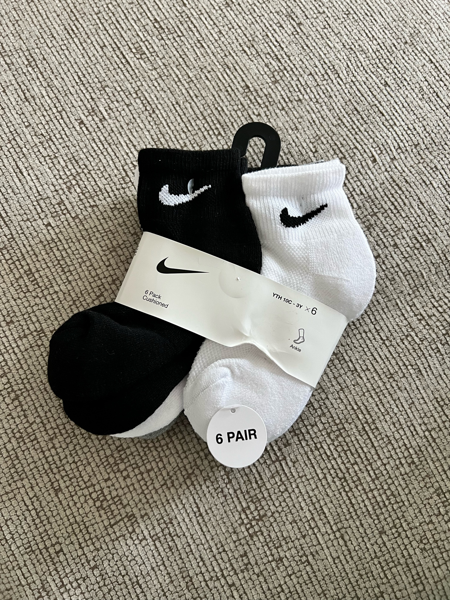 Kids Nike socks 
