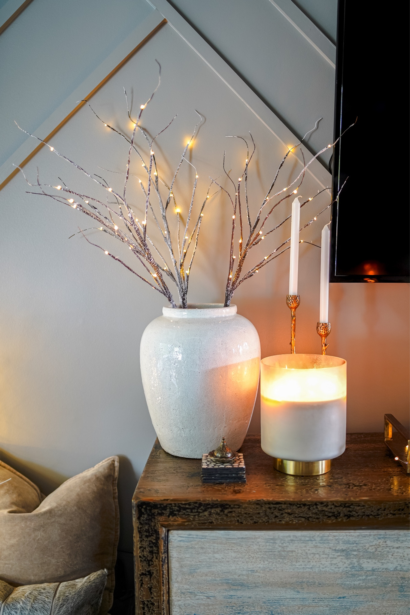 Light up branches for the win!

#LTKhome #LTKHoliday #LTKSeasonal