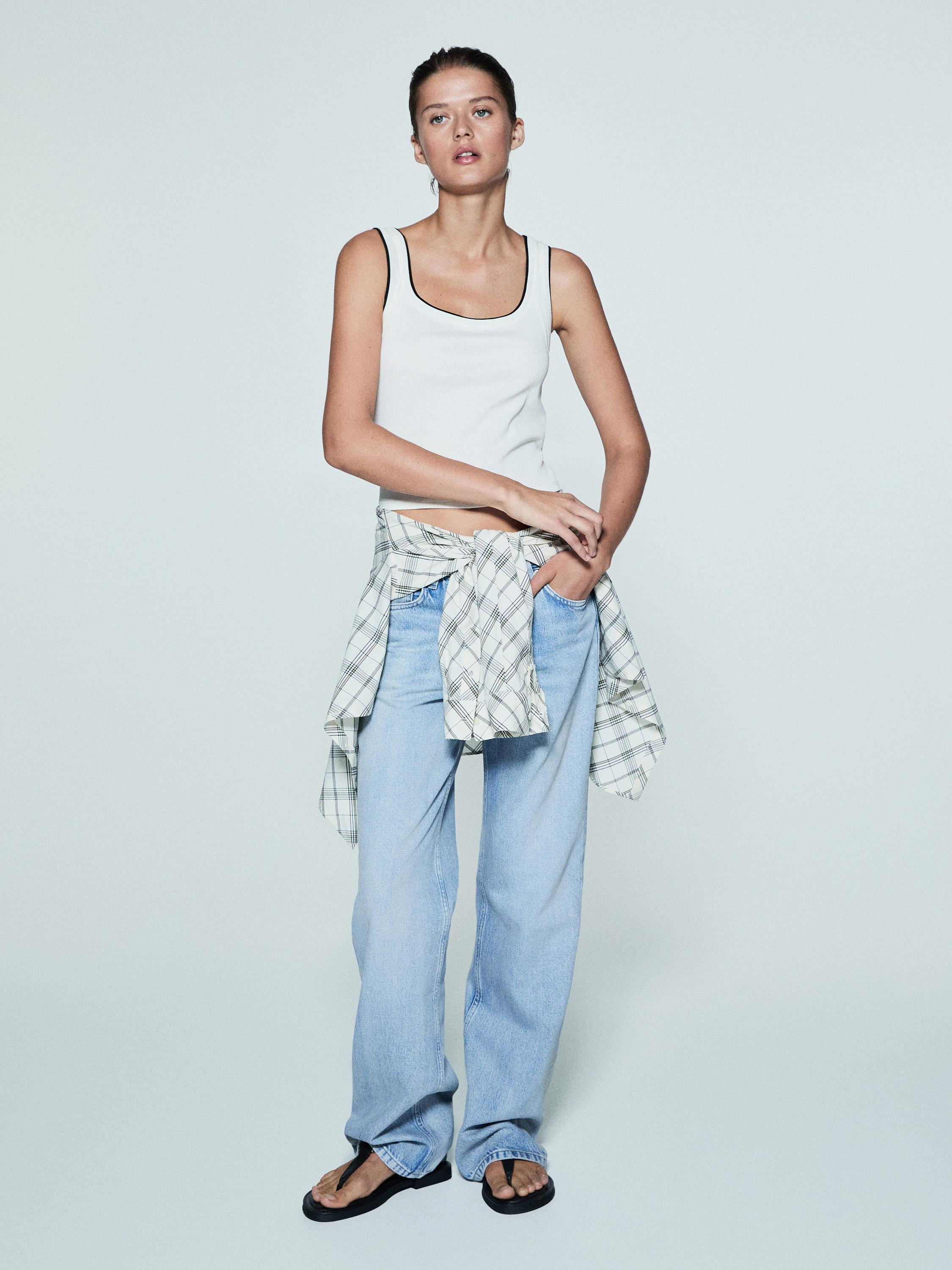 T-shirt made of 100% cotton. Square-cut neckline. Contrast trims. This garment is shorter than us... | Massimo Dutti UK