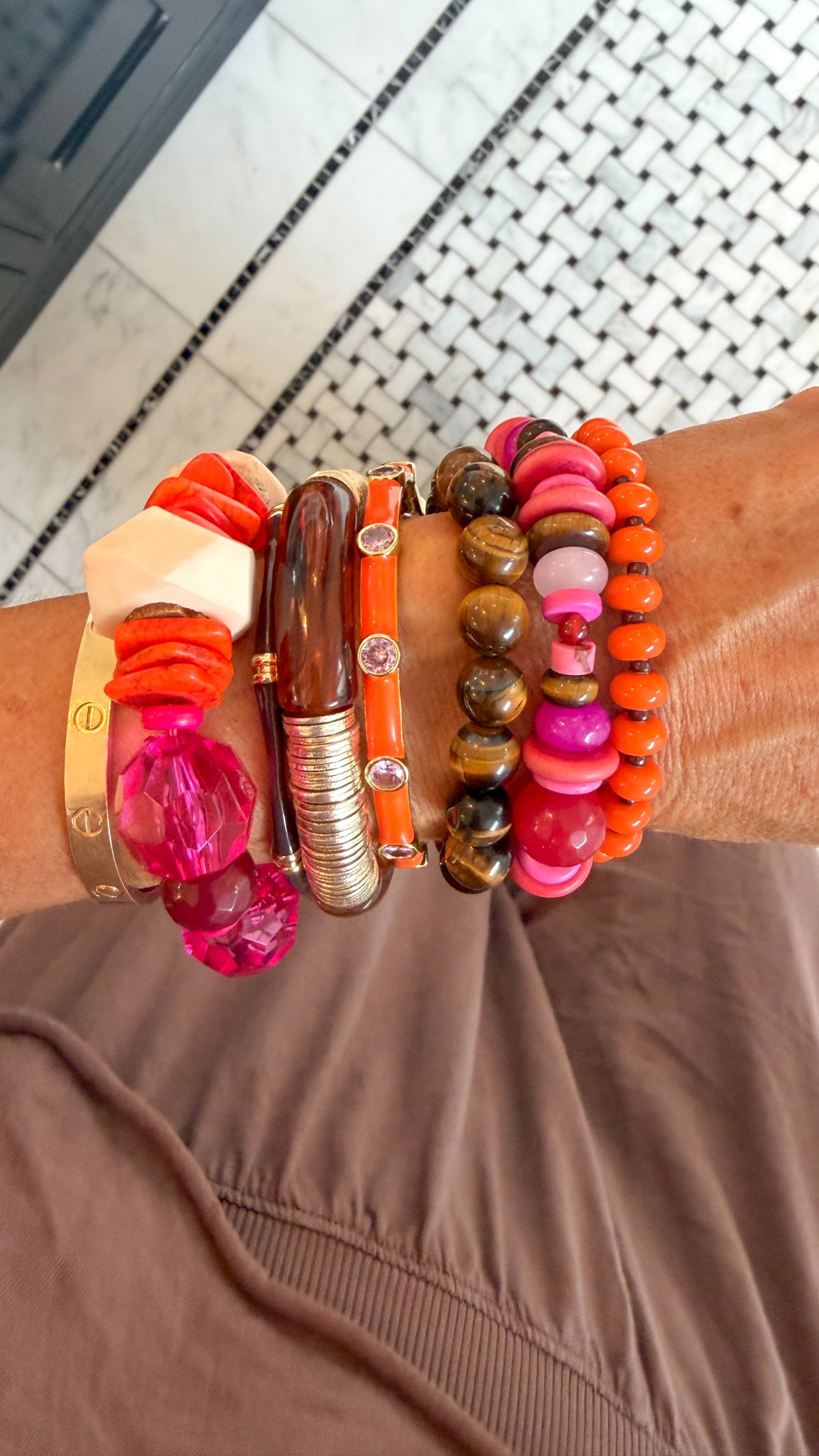 use code EARLYACCESS to access @shopalliebess stack sale = code natasha40 for 40% off at checkout!!