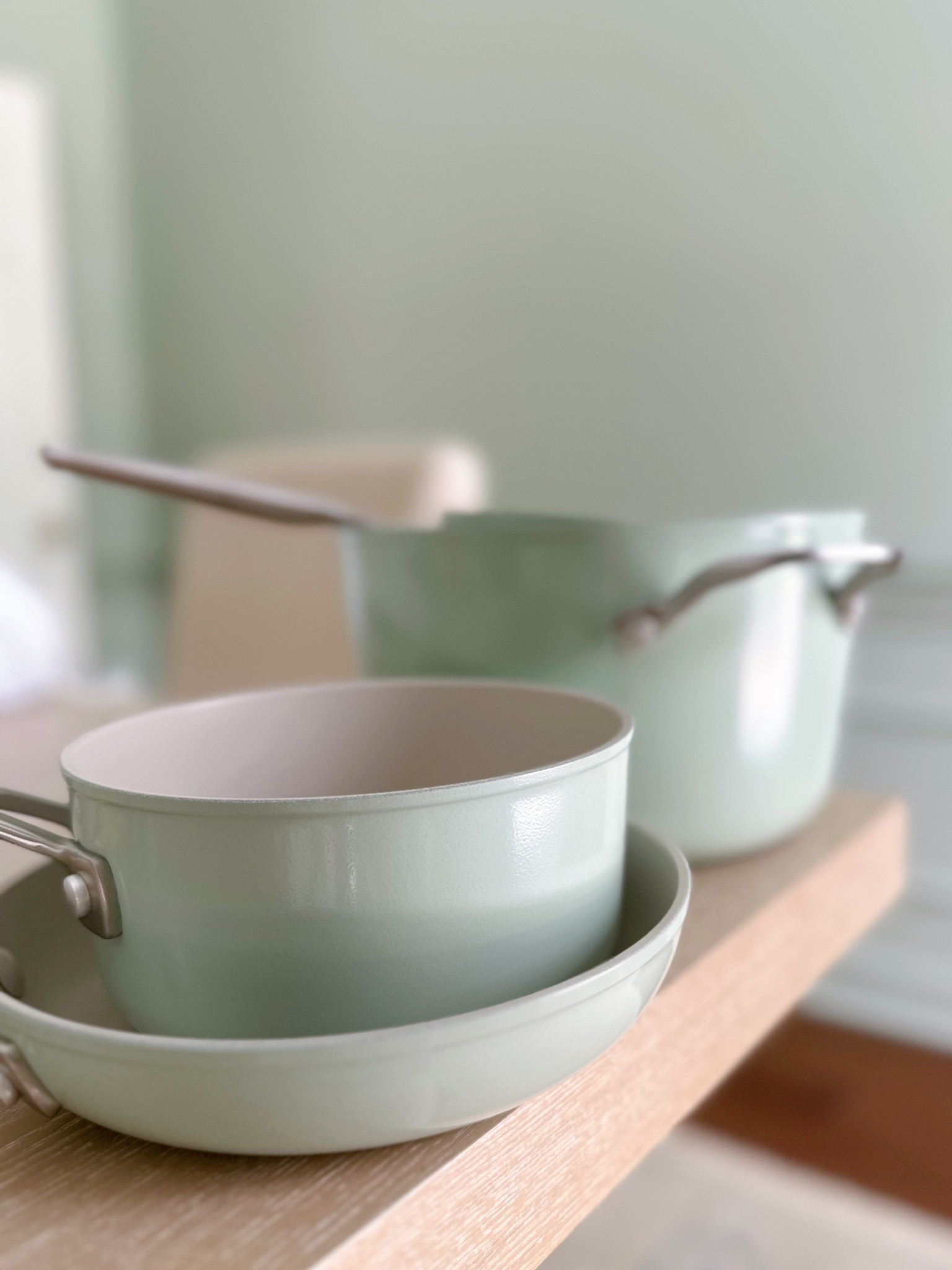 My new favorite pots and pans! Color is pistachio & it’s 🤌🏻😍! 

I love these because they can be taken from the stove to the oven so you’re not dirtying up a bunch of pots & pans while cooking. they can be used up to 500 degrees (lids up to 350 degrees) so you don’t have to worry about potentially harming the quality due to high heats which is something I’ve struggled with in the past. these pots and pans are made without PFAS (including PFOA), BPA, Lead or Cadmium making me feel confident to use these to prepare food for my family! 


#kitchenaidambassador #ad #potsandpans #kitchen #cooking 

#LTKfindsunder100 #LTKGiftGuide #LTKhome