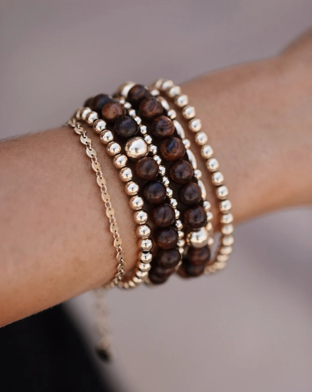 WOOD BEADED BRACELET | Stylin by Aylin