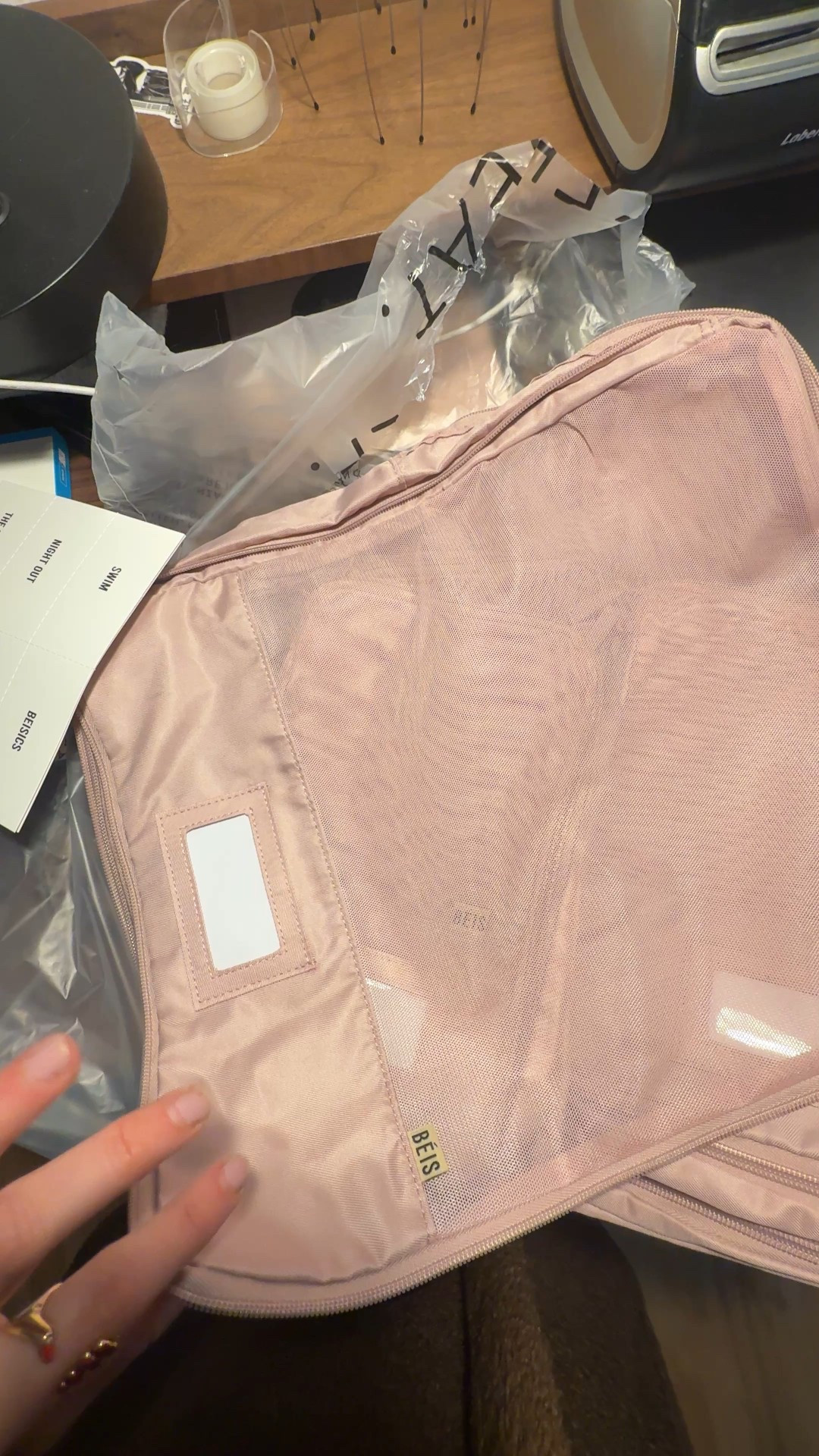 My only Black Friday purchase…and honestly? No regrets.
I finally grabbed these new pink packing cubes from Béis and I’m obsessed. You know I’m a chronic over-packer, but these are going to keep everything so tidy and cute for my trip to Japan this year. ✈️💖

They come in the prettiest shade of pink, the quality feels amazing, and I love that they make packing feel less chaotic and more…aesthetic. If you’re traveling soon (or just want your suitcase to stop bullying you), these are so worth it.

Linked everything for you here! 🧳✨
