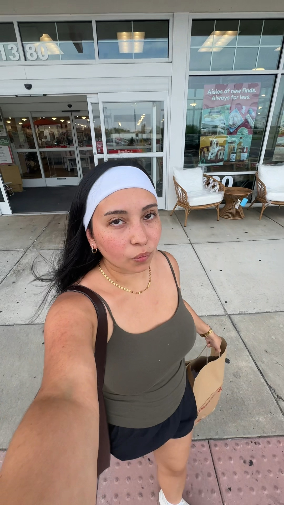 Episode 2: shopping at Home Goods #homegoods #homegoodsfinds #homedecor #roomdecor

#LTKFindsUnder100 #LTKSeasonal #LTKHome