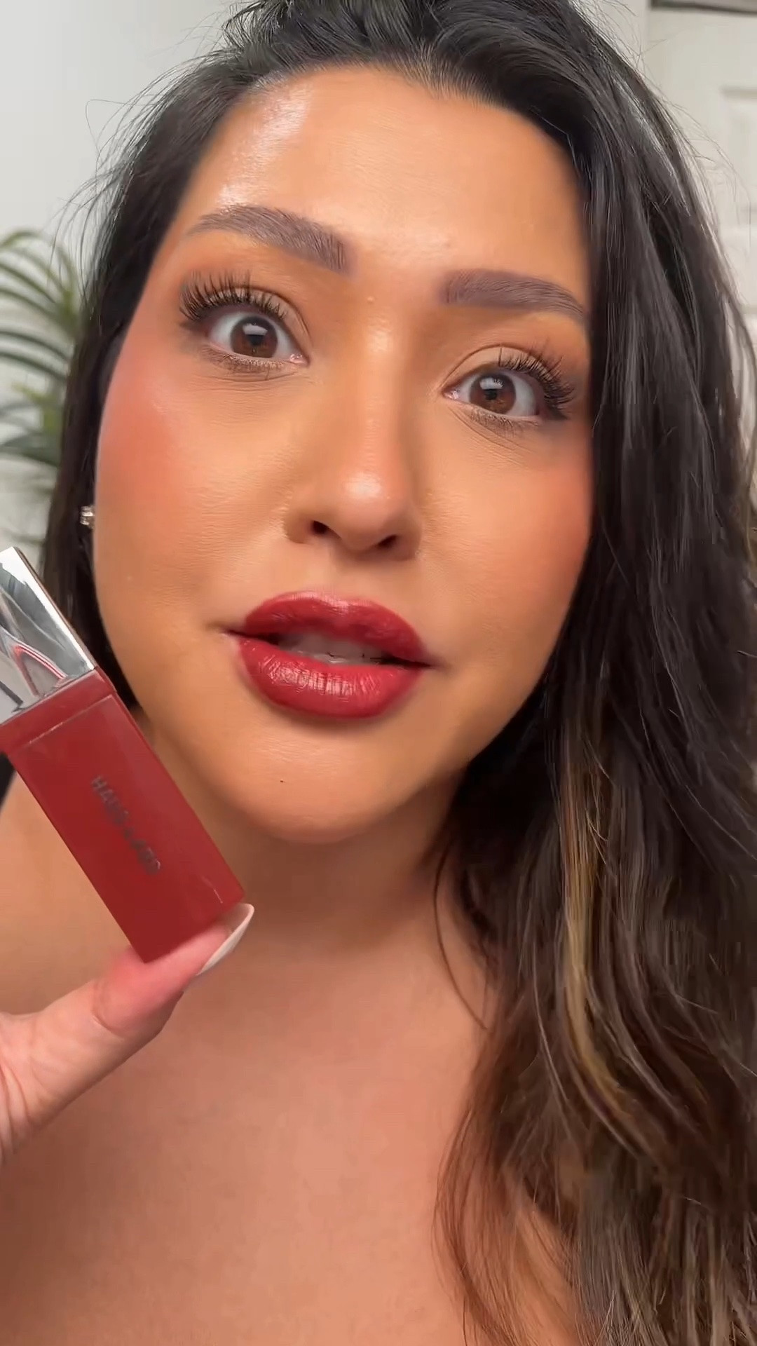 Waterproof, kissproof, and transfer proof 💋