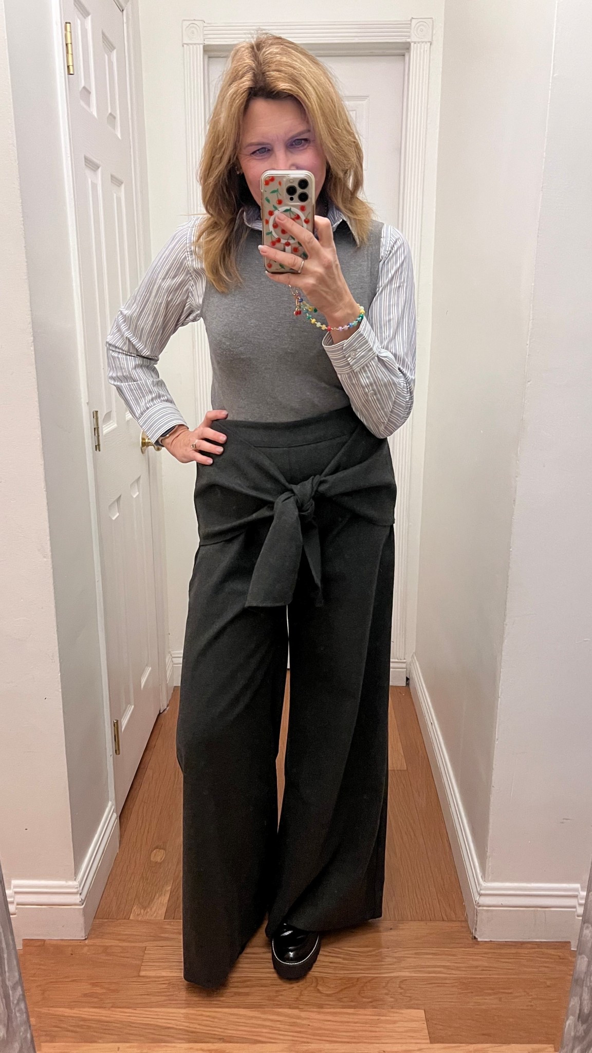 Menswear inspo. These pants are so unique. Use lisa_20 to save 

#LTKOver40 #LTKootd