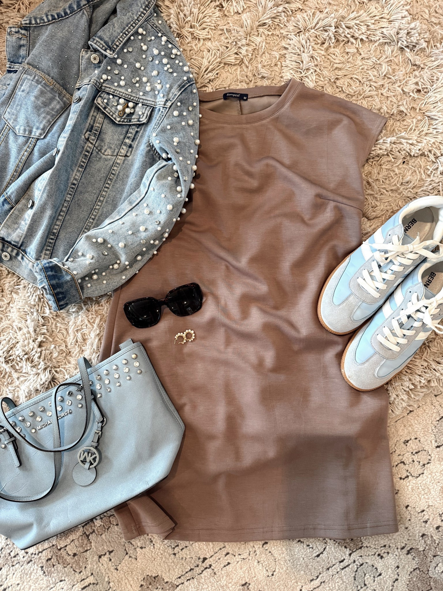 Easy outfit idea! Basic dress with accessories… 

Spring outfits 2026, spring dresses, work outfits

#LTKgrwm #LTKmomlife #LTKootd