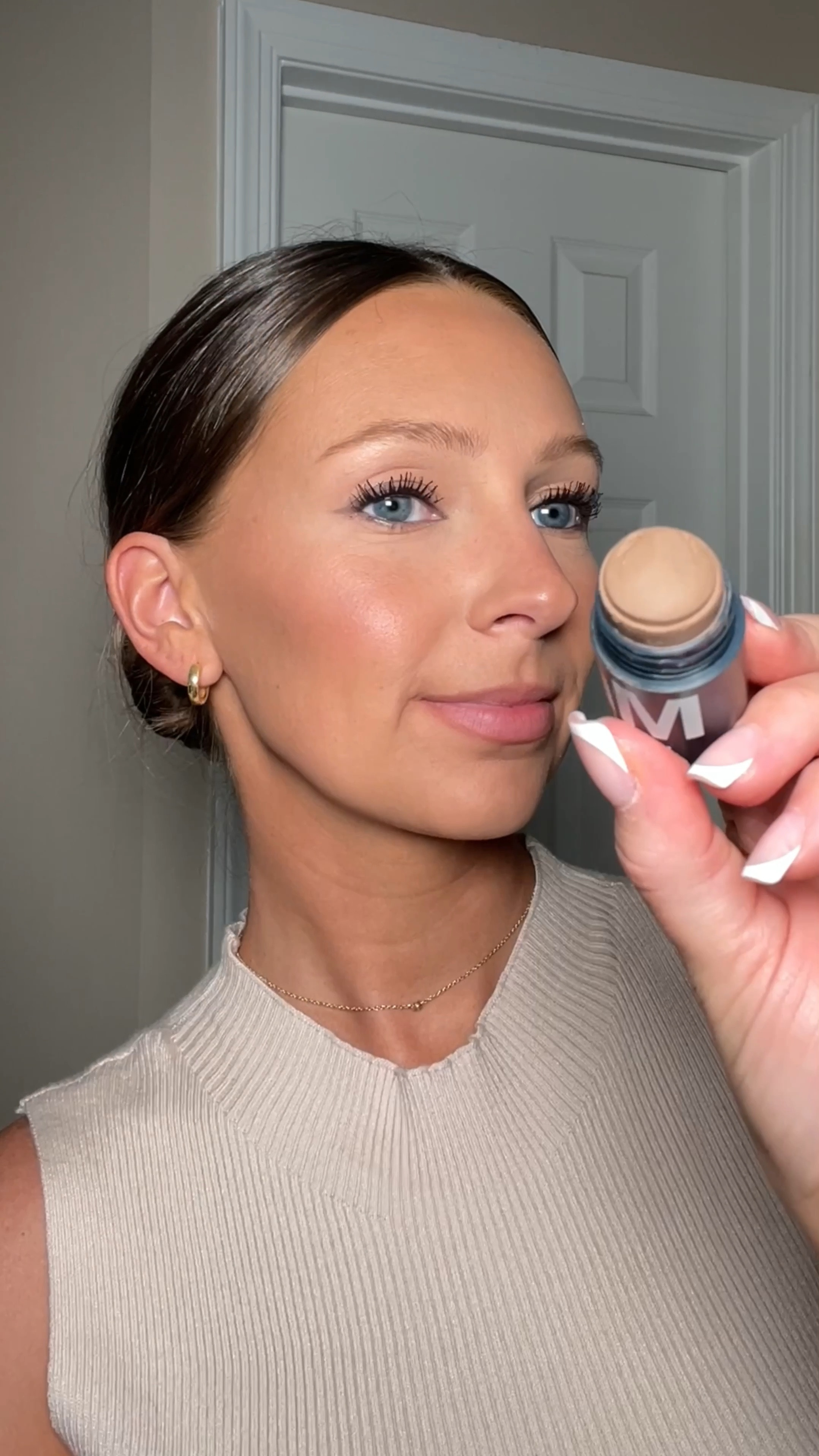 BLUEBERRY PIE BLUSH🫐🥧 milk makeup bronzer stick in shade stoked and jelly tint blush in shade splash 




Blush hacks
Blush trend
Makeup tutorial 

#LTKVideo #LTKFindsUnder50 #LTKBeauty