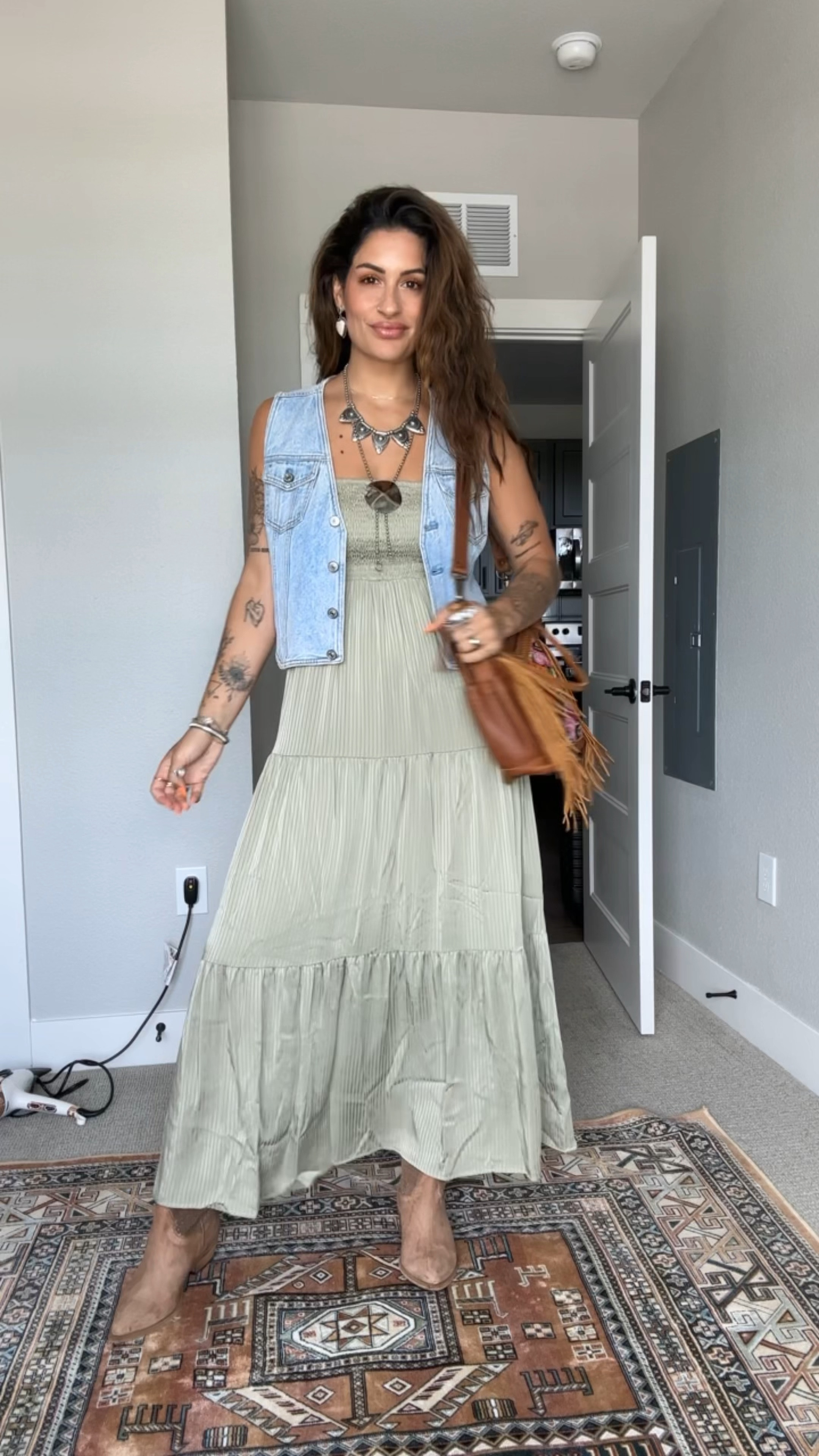 Klassy Network’s newest collection - has a built in bra and is SO comfy!! 

#LTKSeasonal #LTKstyletip