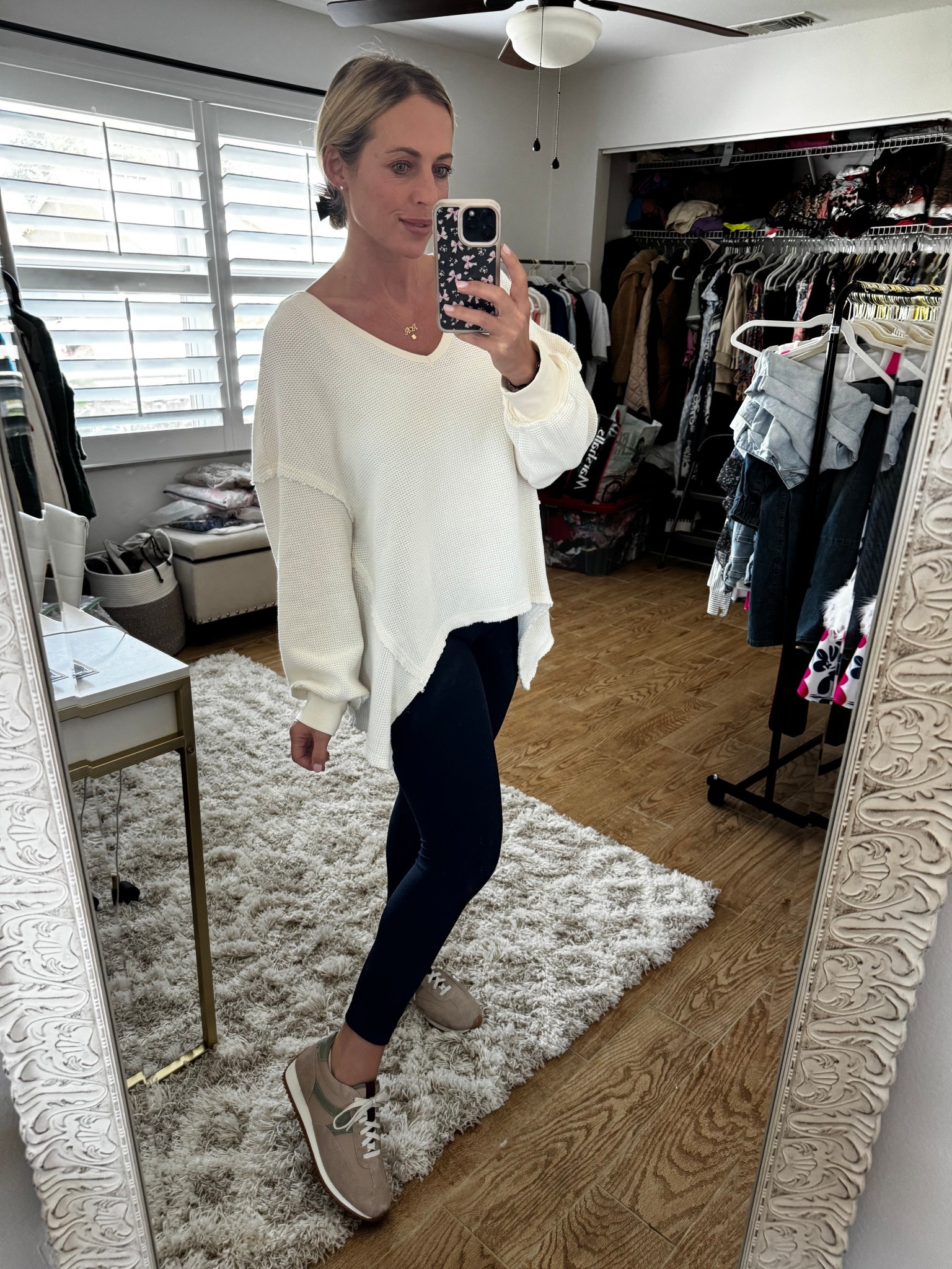 Casual outfit 

#LTKFindsUnder50 #LTKMidsize #LTKFindsUnder100