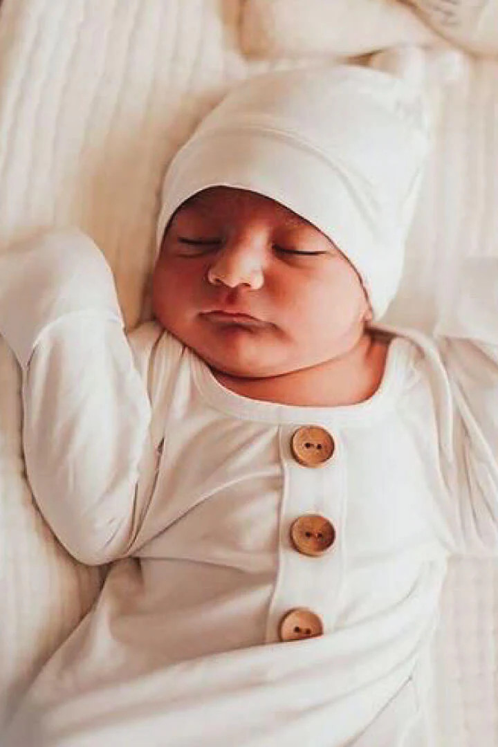 Solid White Bamboo Baby Knot Gown & Hat | Caden Lane